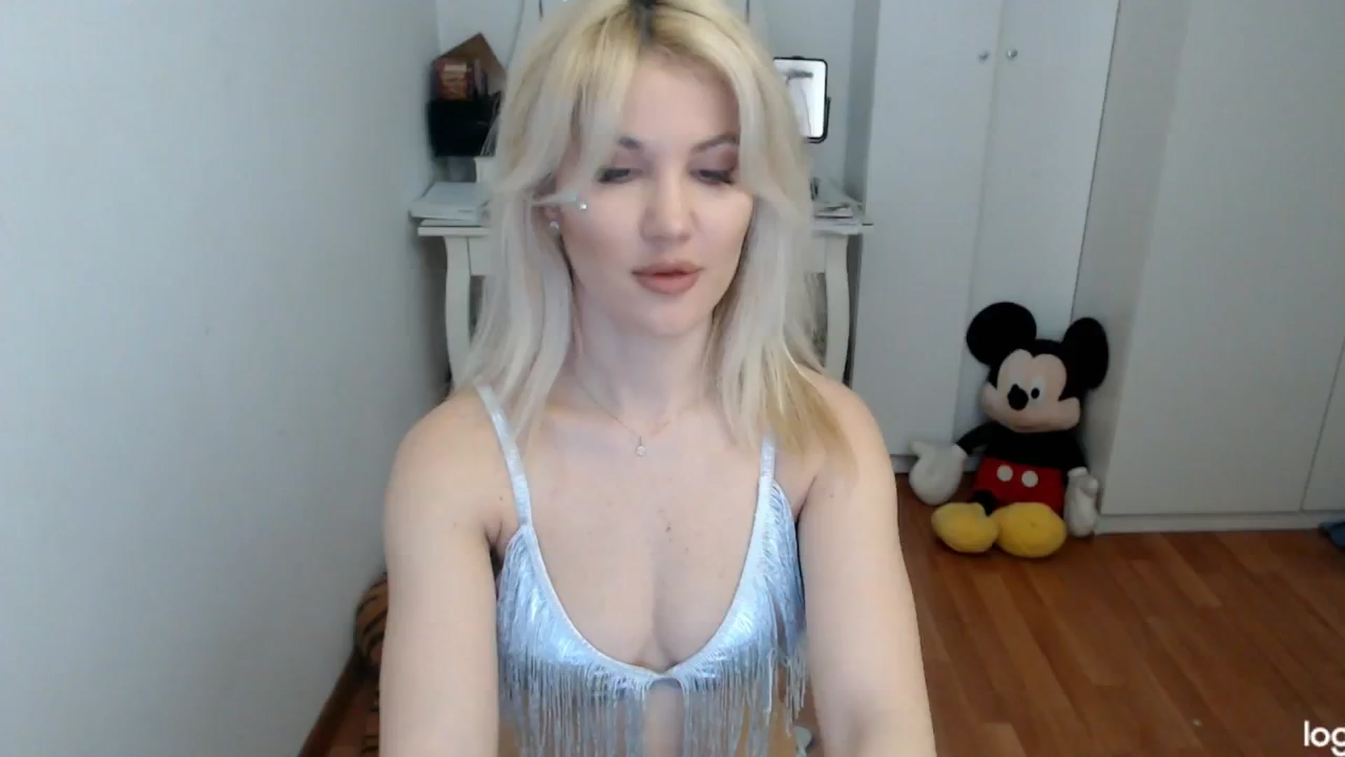 Gallery image thumbnail from SpringJewel's myfreecams stream on, 03/02/2024, 09:34 image 2 of 20