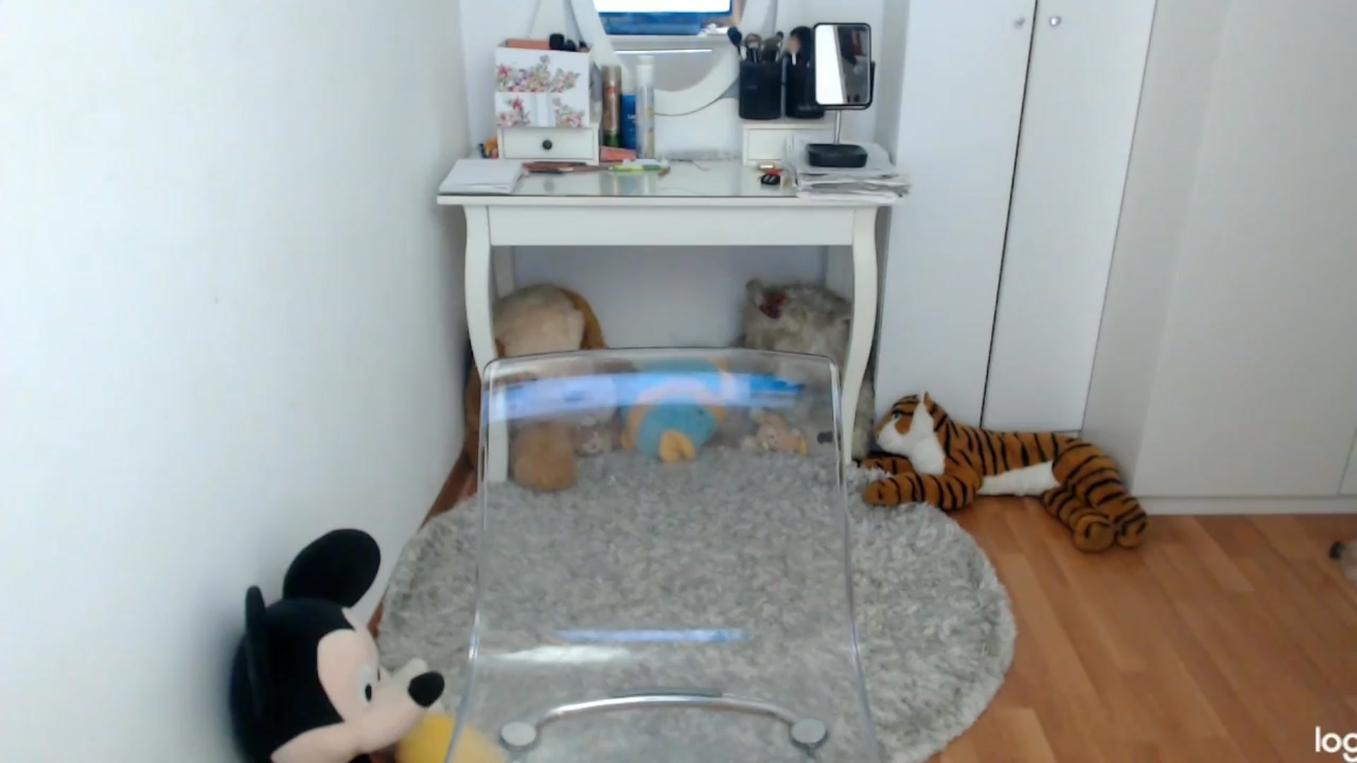 Gallery image thumbnail from SpringJewel's myfreecams stream on, 04/13/2024, 09:18 image 16 of 20