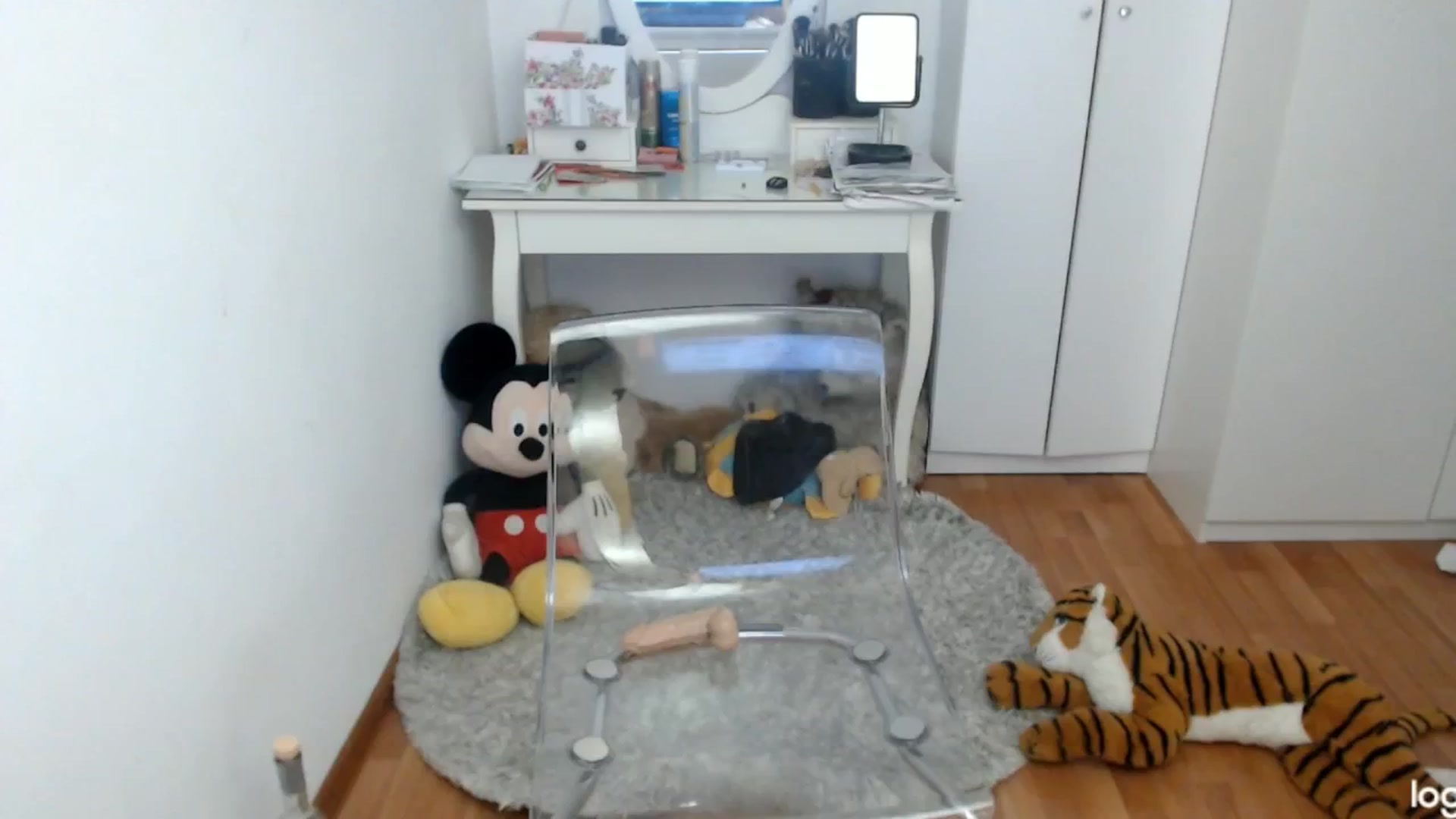 Gallery image thumbnail from SpringJewel's myfreecams stream on, 04/29/2024, 11:34 image 9 of 20
