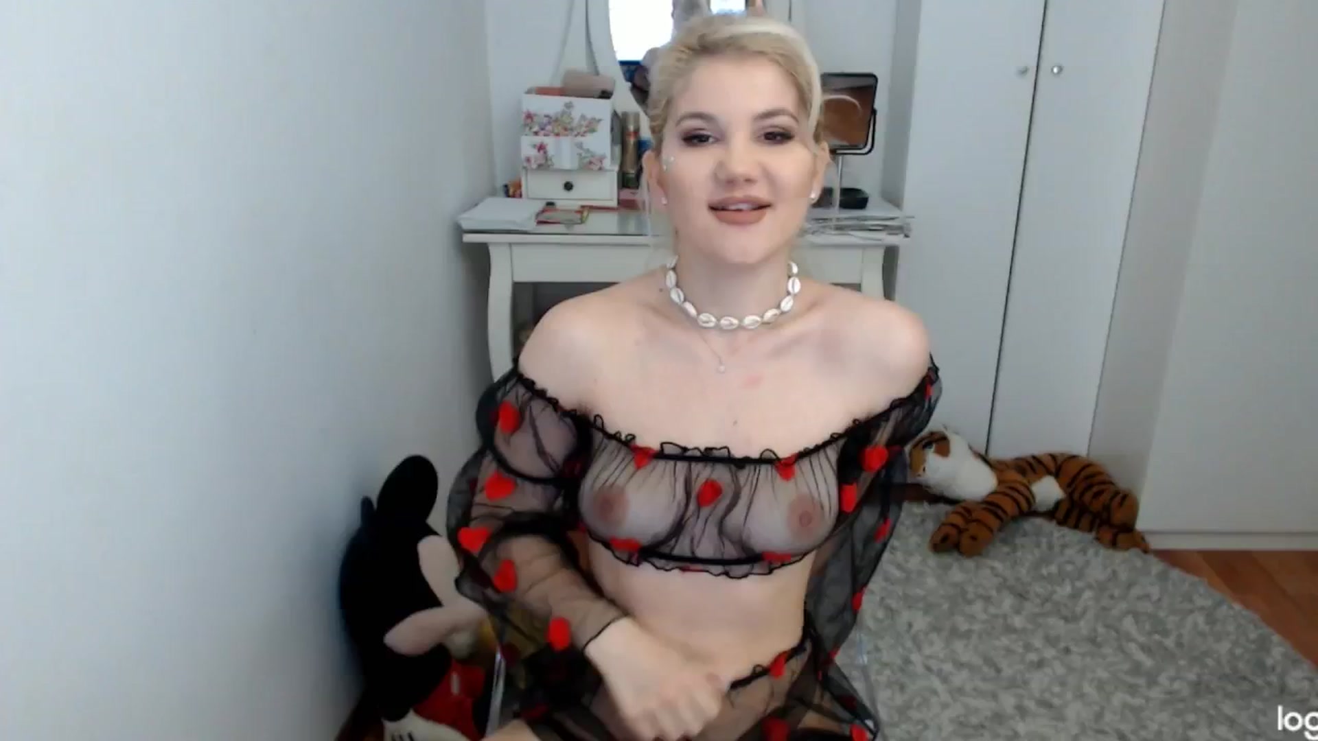 Gallery image thumbnail from SpringJewel's myfreecams stream on, 05/07/2024, 09:09 image 1 of 20