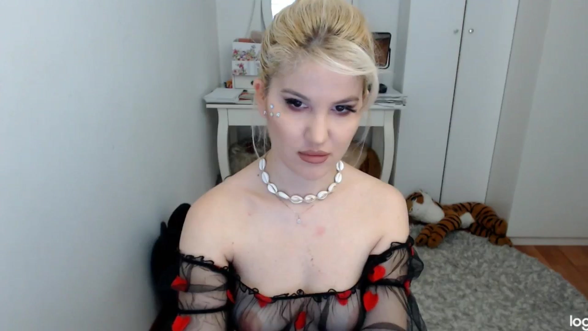 Gallery image thumbnail from SpringJewel's myfreecams stream on, 05/07/2024, 09:09 image 3 of 20