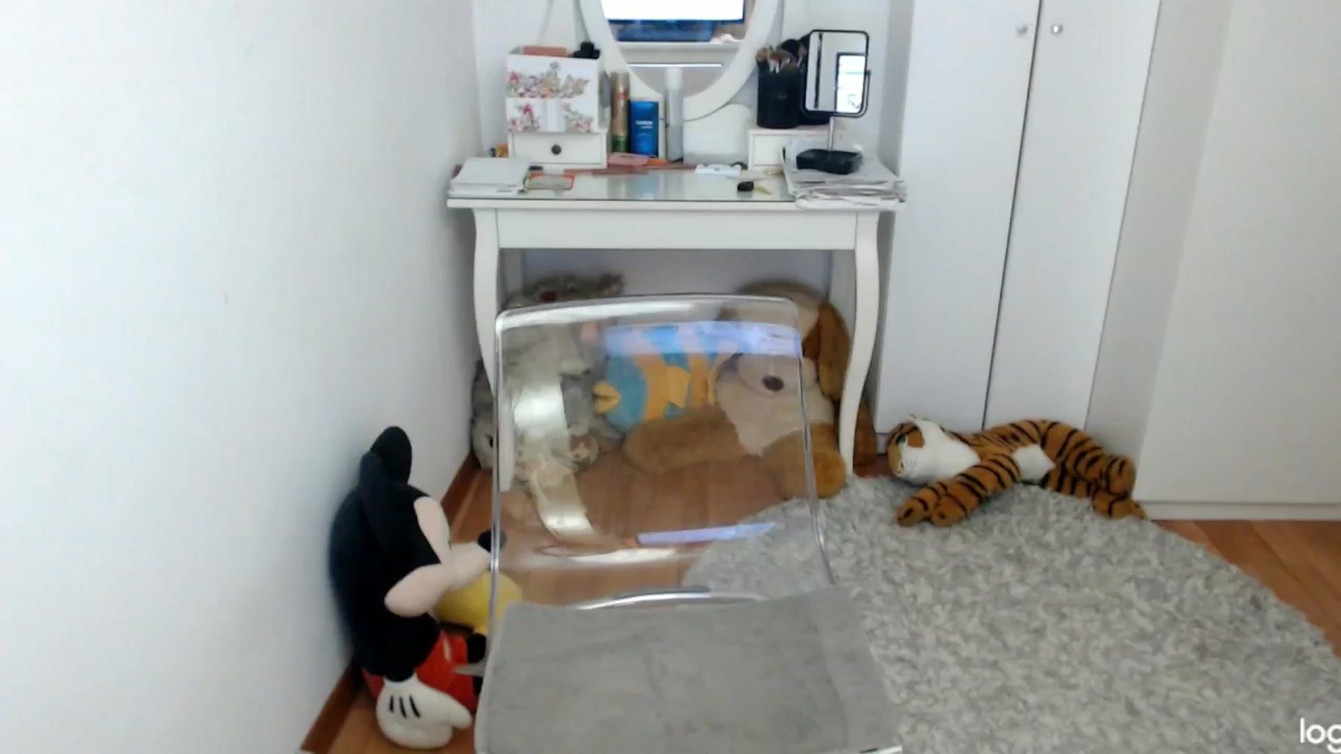 Gallery image thumbnail from SpringJewel's myfreecams stream on, 05/08/2024, 08:19 image 14 of 20