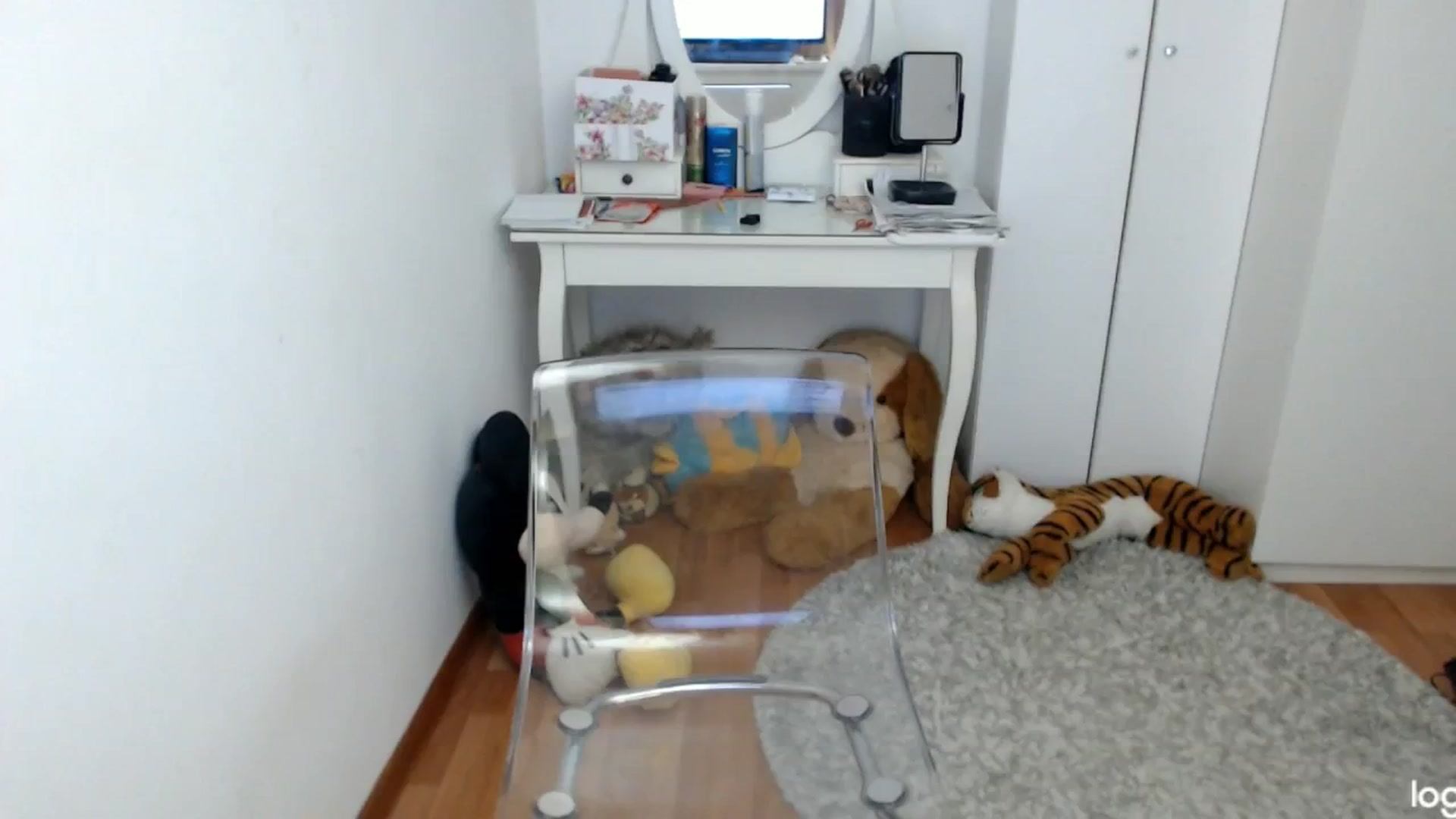 Gallery image thumbnail from SpringJewel's myfreecams stream on, 05/11/2024, 09:35 image 12 of 20