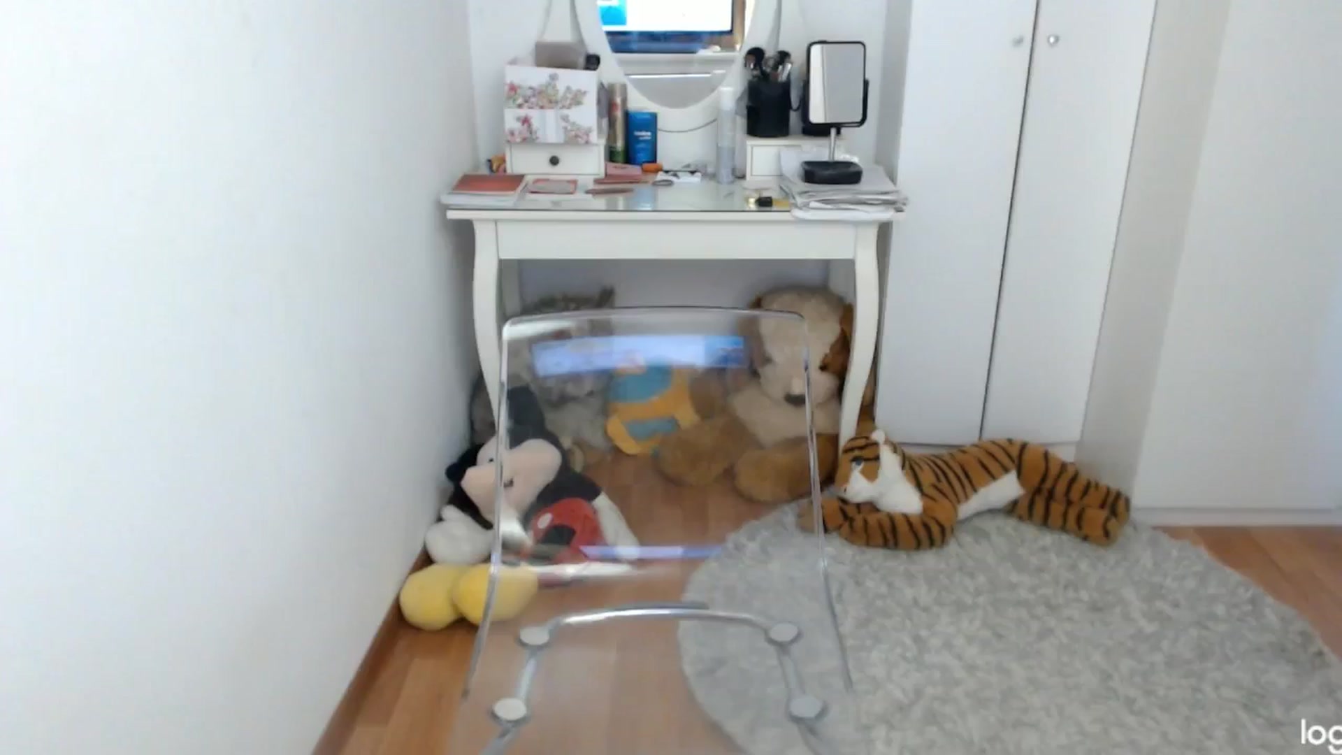 Gallery image thumbnail from SpringJewel's myfreecams stream on, 05/24/2024, 09:02 image 15 of 20