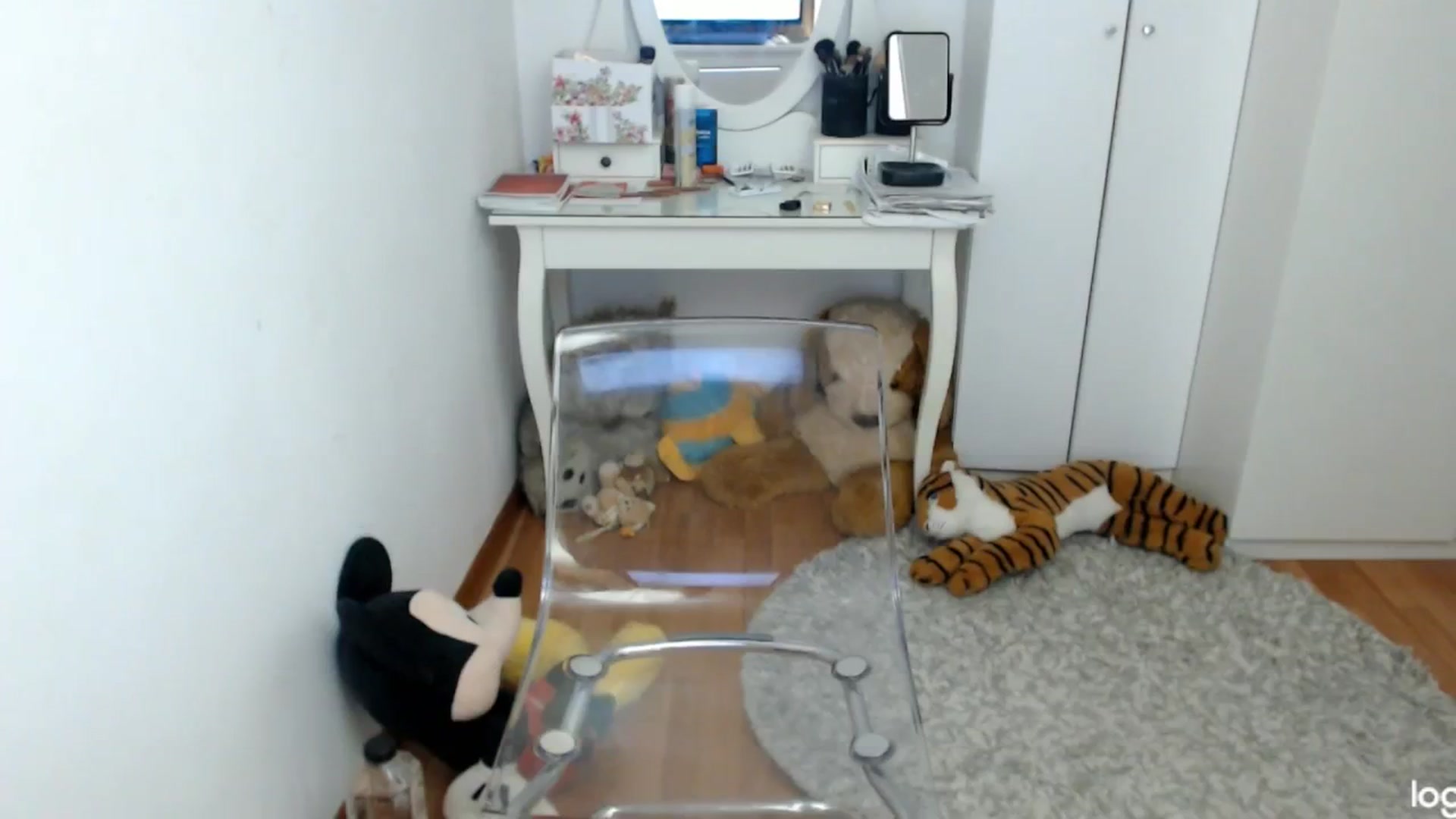 Gallery image thumbnail from SpringJewel's myfreecams stream on, 05/26/2024, 02:52 image 18 of 20