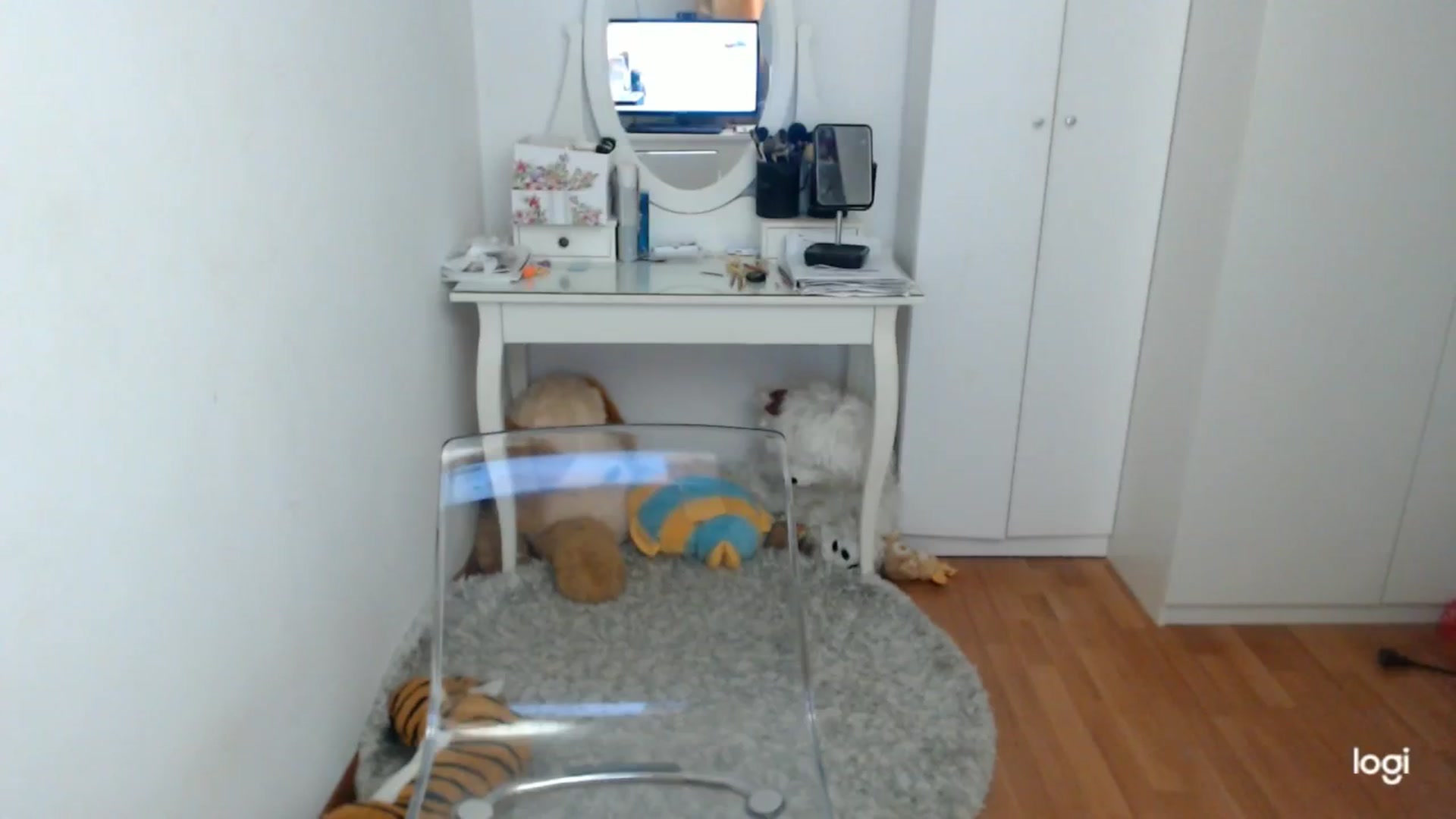 Gallery image thumbnail from SpringJewel's myfreecams stream on, 03/11/2025, 08:48 image 10 of 20