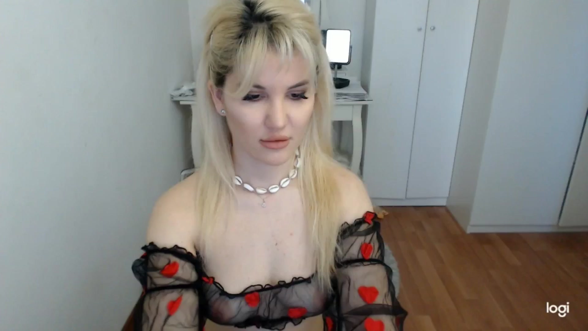 Gallery image thumbnail from SpringJewel's myfreecams stream on, 03/20/2025, 07:20 image 5 of 20