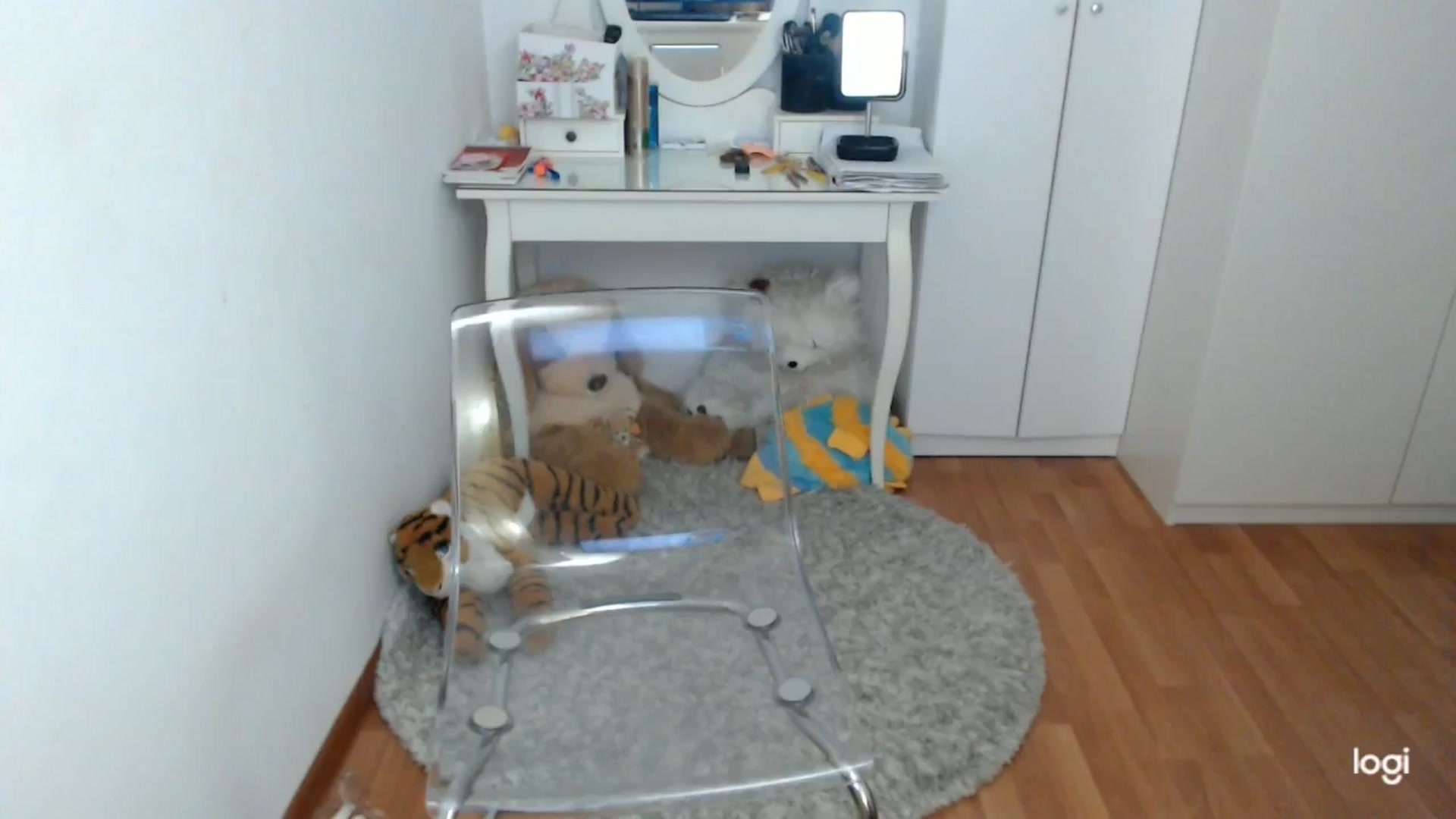 Gallery image thumbnail from SpringJewel's myfreecams stream on, 03/26/2025, 09:11 image 17 of 20