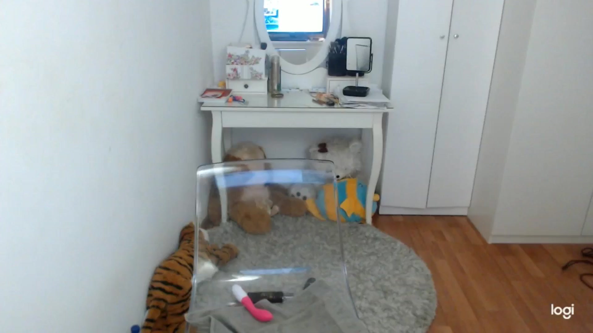 Gallery image thumbnail from SpringJewel's myfreecams stream on, 04/07/2025, 08:23 image 19 of 20