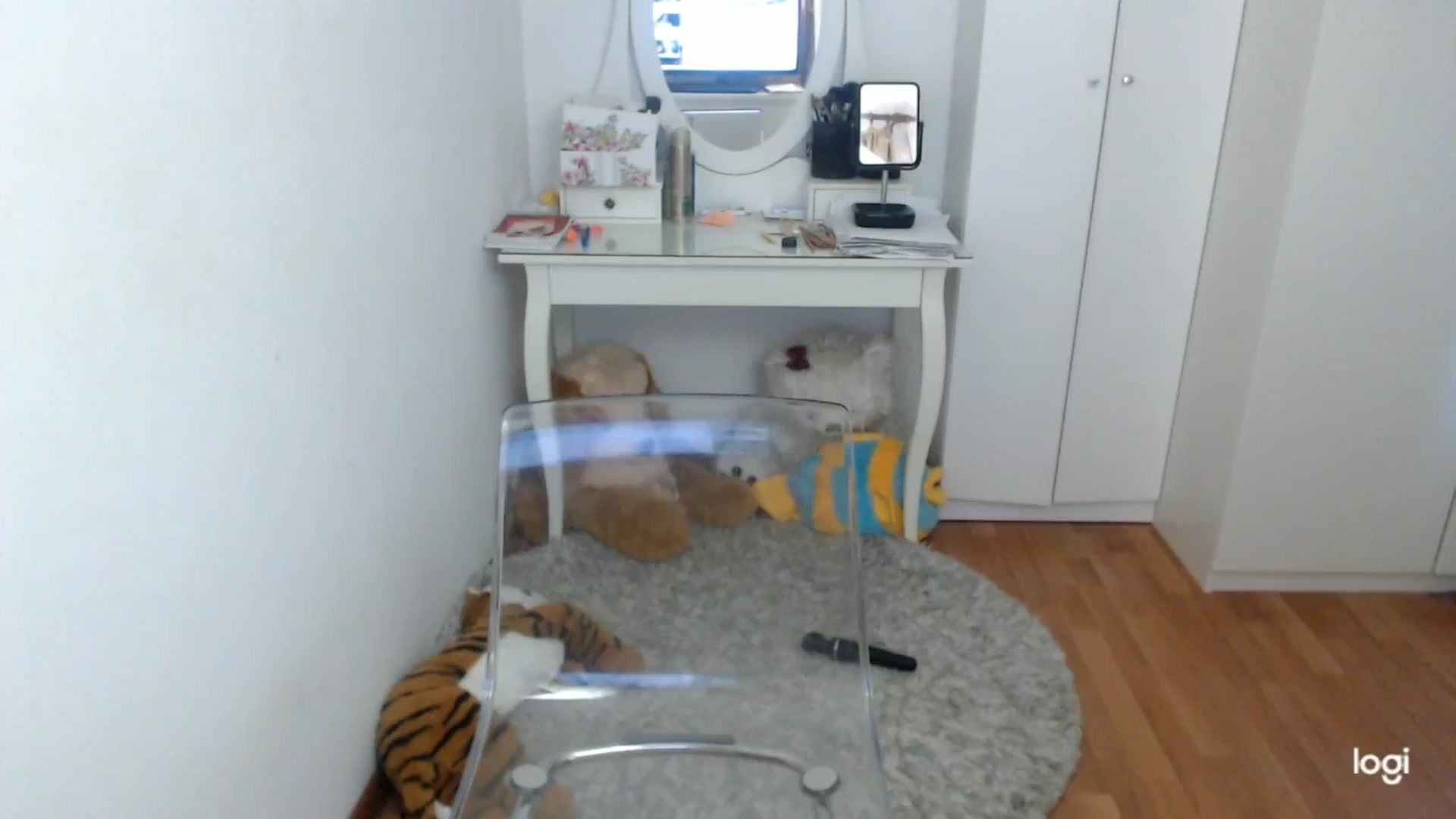 Gallery image thumbnail from SpringJewel's myfreecams stream on, 04/09/2025, 08:36 image 8 of 20