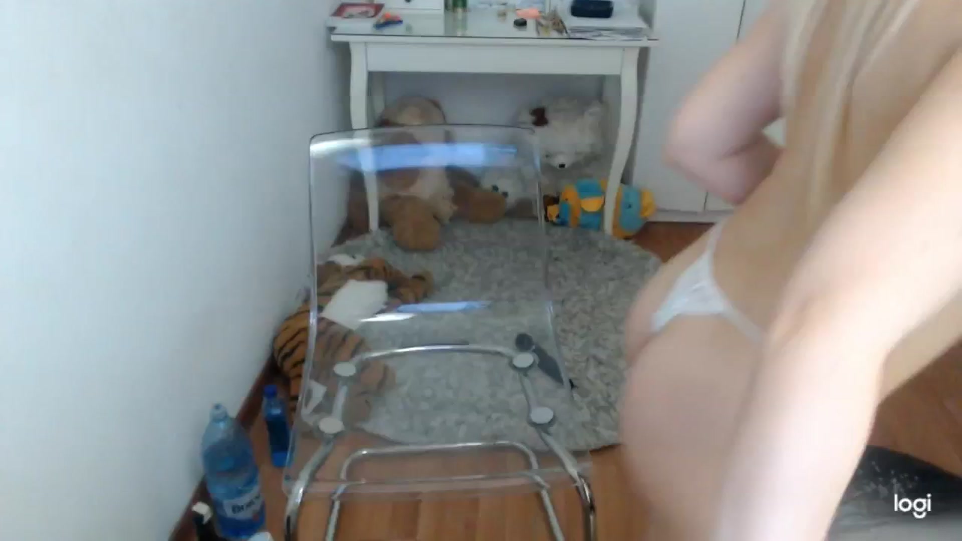 Gallery image thumbnail from SpringJewel's myfreecams stream on, 04/12/2025, 09:16 image 4 of 20