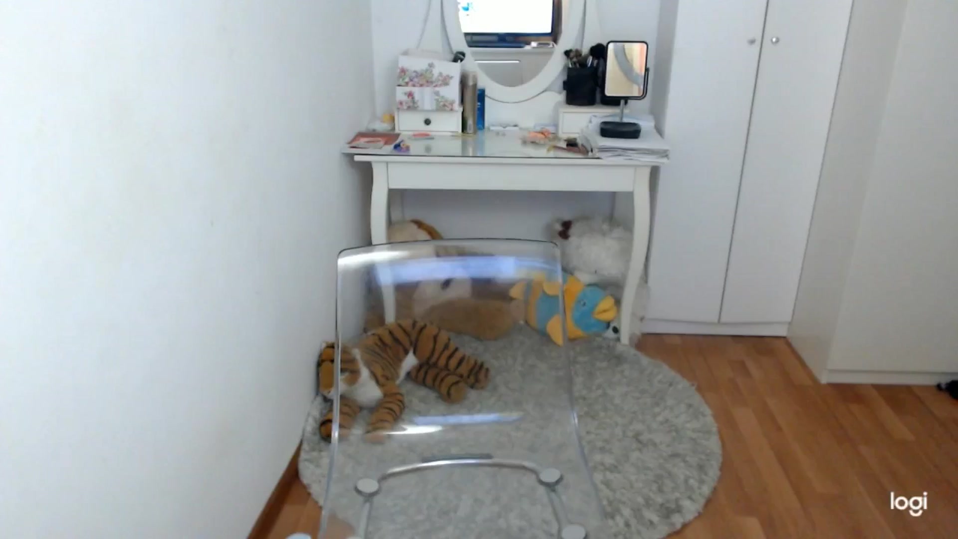 Gallery image thumbnail from SpringJewel's myfreecams stream on, 05/30/2025, 08:54 image 3 of 20