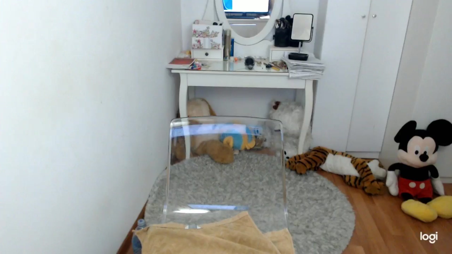 Gallery image thumbnail from SpringJewel's myfreecams stream on, 03/04/2026, 09:26 image 10 of 20