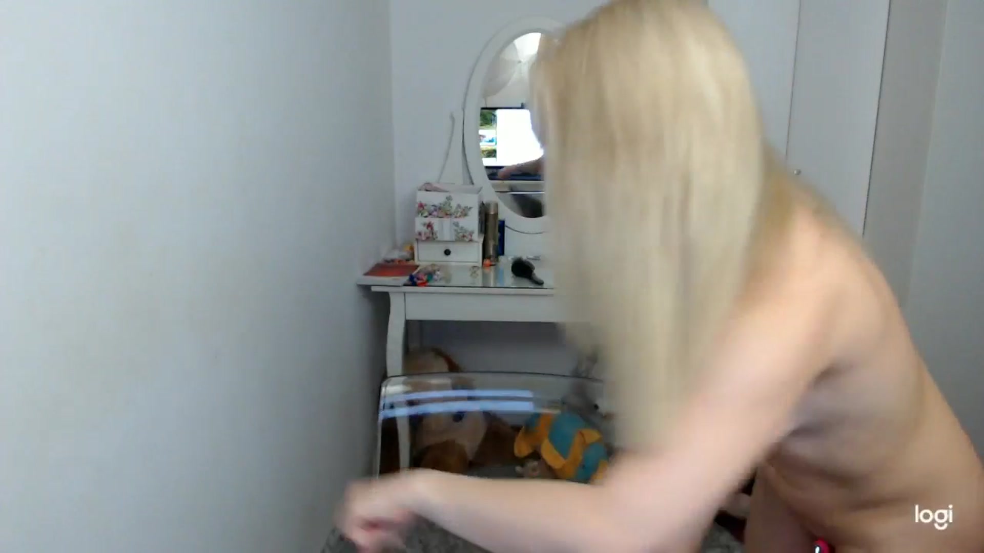 Gallery image thumbnail from SpringJewel's myfreecams stream on, 03/10/2026, 08:51 image 9 of 20