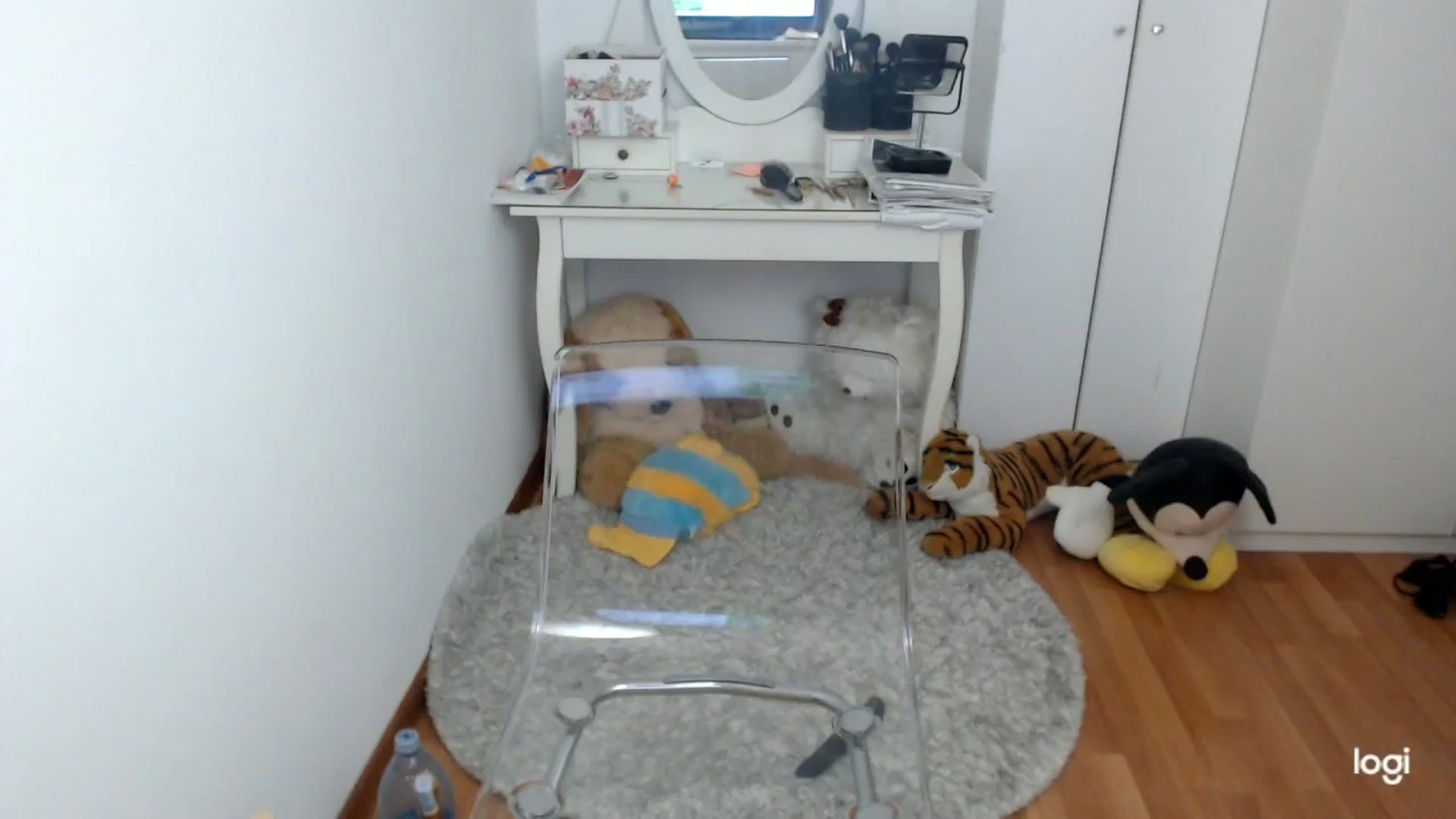 Gallery image thumbnail from SpringJewel's myfreecams stream on, 04/22/2026, 08:26 image 18 of 20