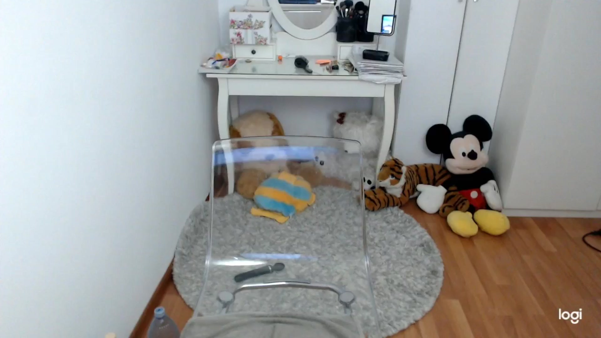 Gallery image thumbnail from SpringJewel's myfreecams stream on, 04/24/2026, 08:24 image 1 of 20