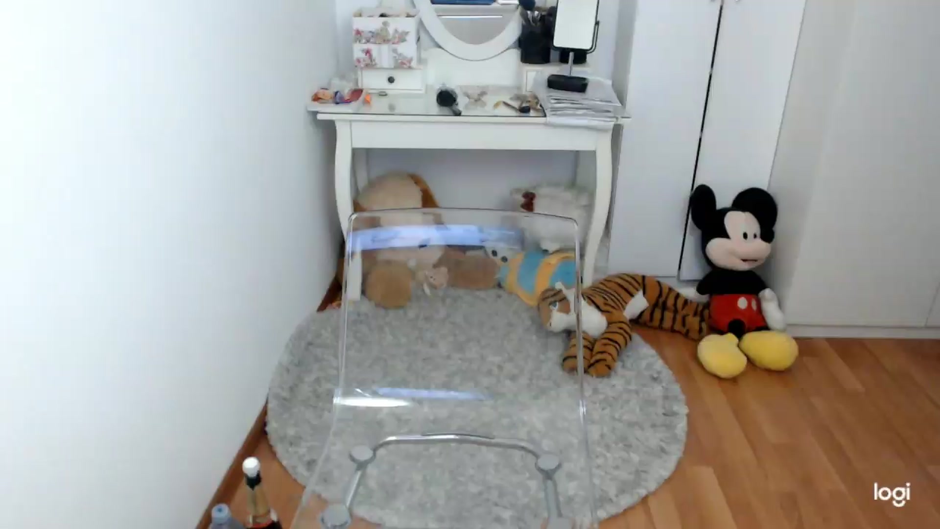 Gallery image thumbnail from SpringJewel's myfreecams stream on, 05/08/2026, 08:34 image 8 of 20