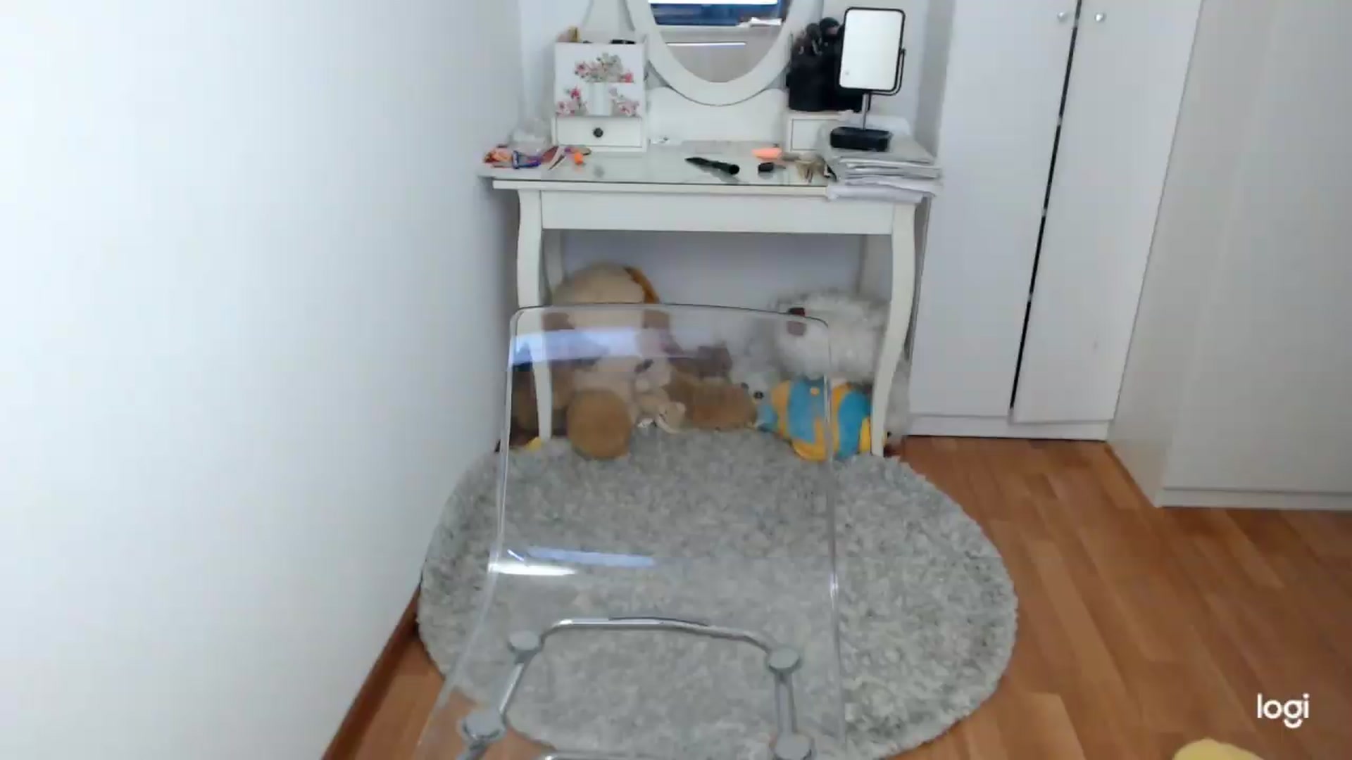 Gallery image thumbnail from SpringJewel's myfreecams stream on, 05/16/2026, 09:07 image 4 of 20