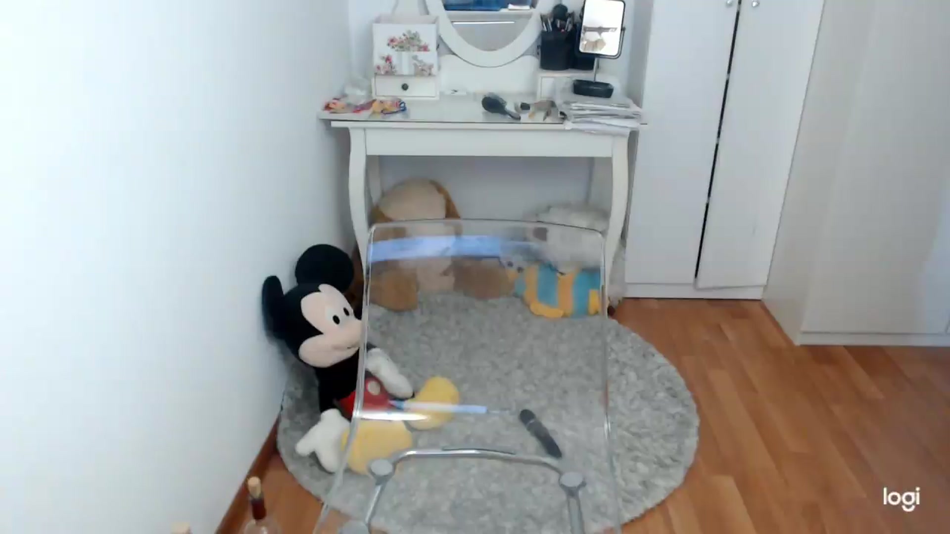 Gallery image thumbnail from SpringJewel's myfreecams stream on, 05/23/2026, 09:30 image 13 of 20