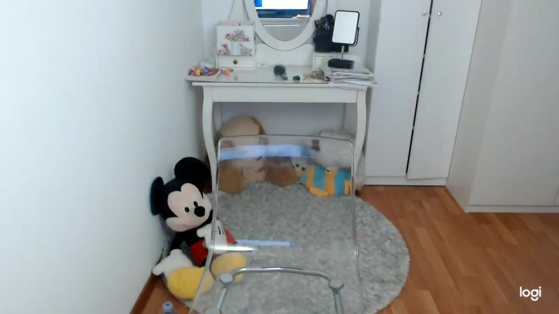Gallery image thumbnail from SpringJewel's myfreecams stream on, 05/24/2026, 08:09 image 14 of 20