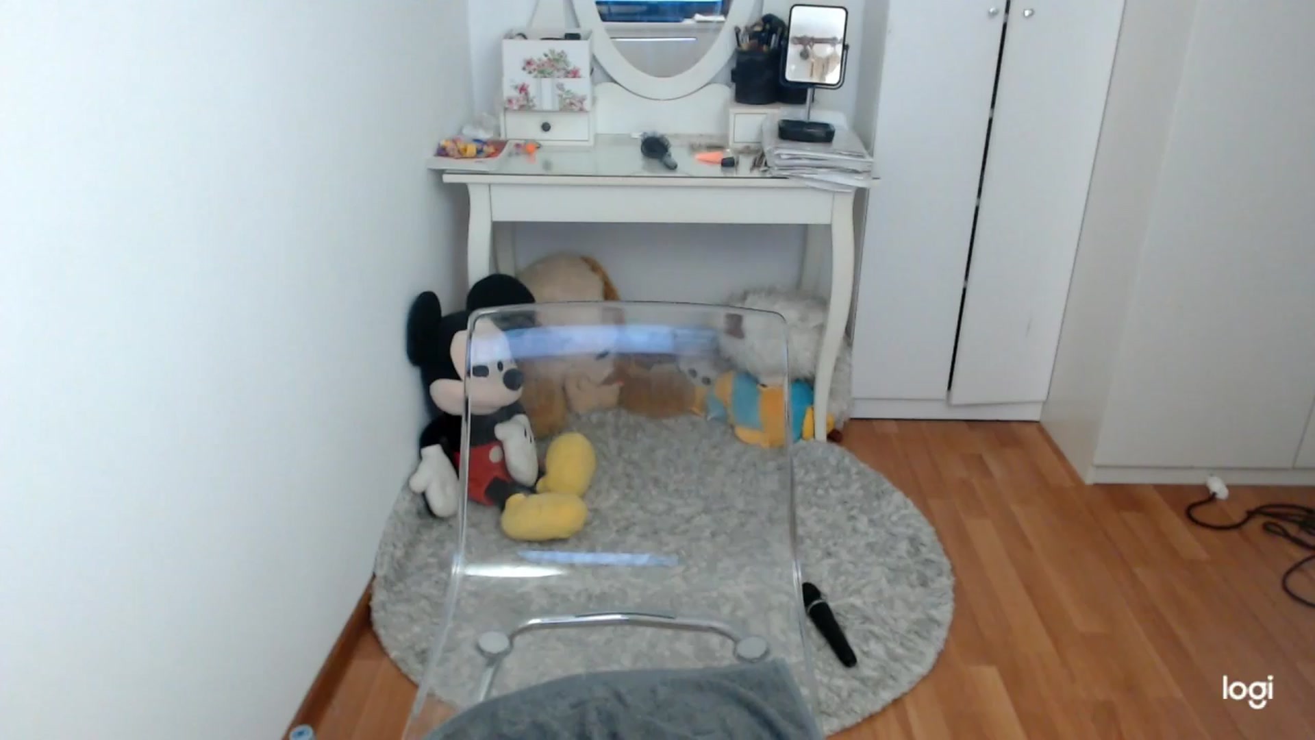 Gallery image thumbnail from SpringJewel's myfreecams stream on, 05/27/2026, 08:17 image 15 of 20