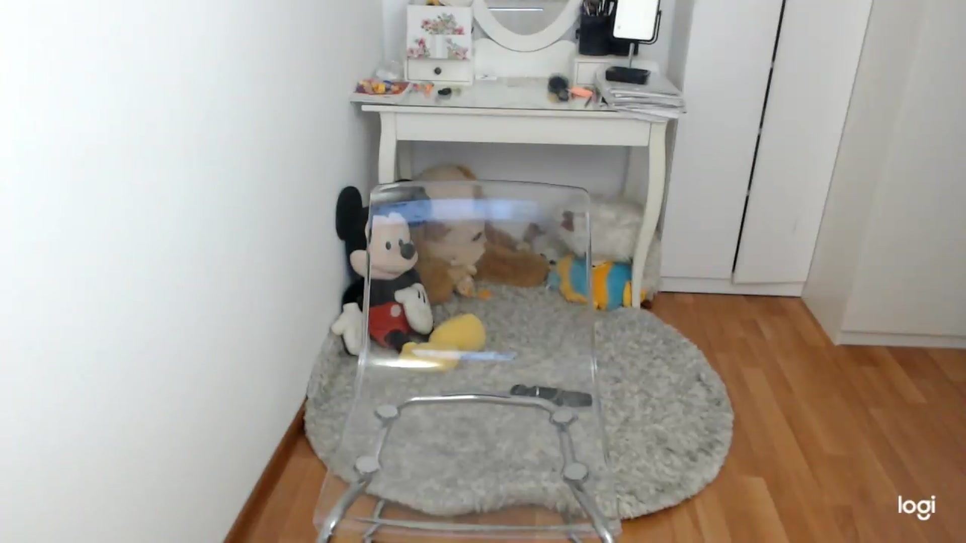 Gallery image thumbnail from SpringJewel's myfreecams stream on, 05/28/2026, 08:33 image 10 of 20