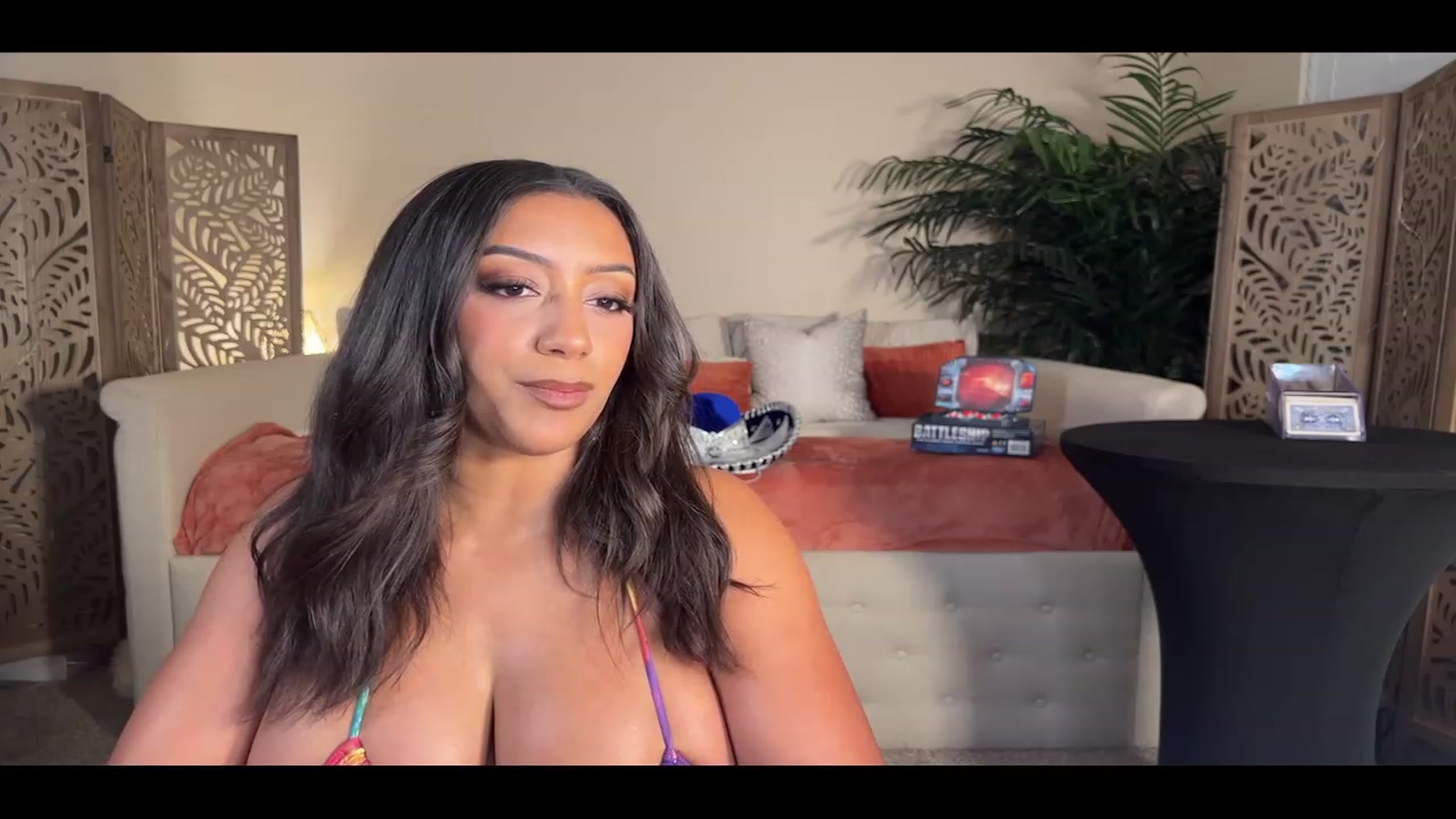 Gallery image thumbnail from Spring_Ari's myfreecams stream on, 05/06/2023, 03:55 image 19 of 20