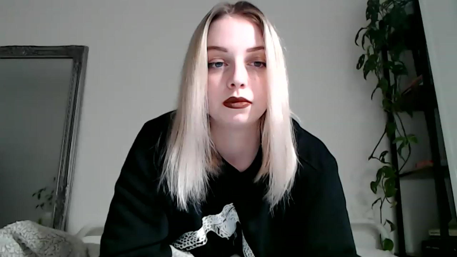 Gallery image thumbnail from Spring__'s myfreecams stream on, 12/03/2022, 18:58 image 1 of 20
