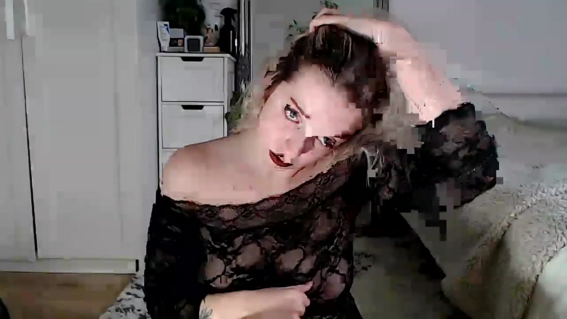 Gallery image thumbnail from Spring__'s myfreecams stream on, 12/20/2022, 19:03 image 19 of 20