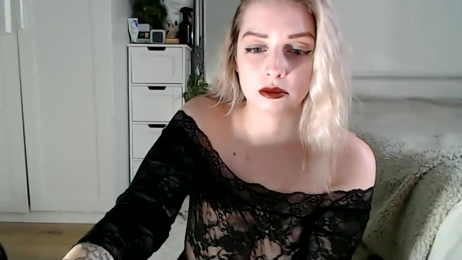 Gallery image thumbnail from Spring__'s myfreecams stream on, 12/20/2022, 20:01 image 19 of 20