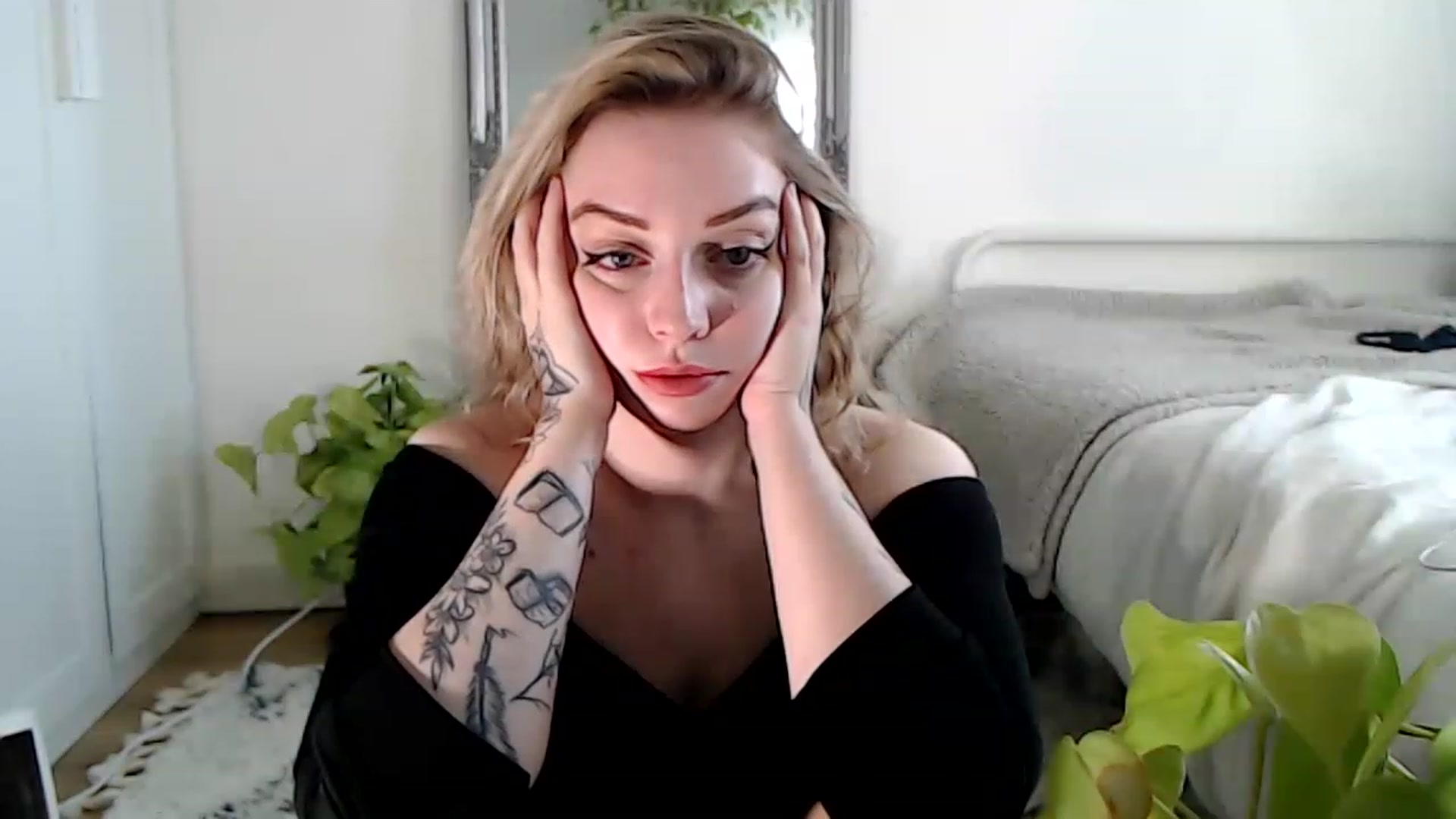 Gallery image thumbnail from Spring__'s myfreecams stream on, 01/21/2023, 13:50 image 15 of 20
