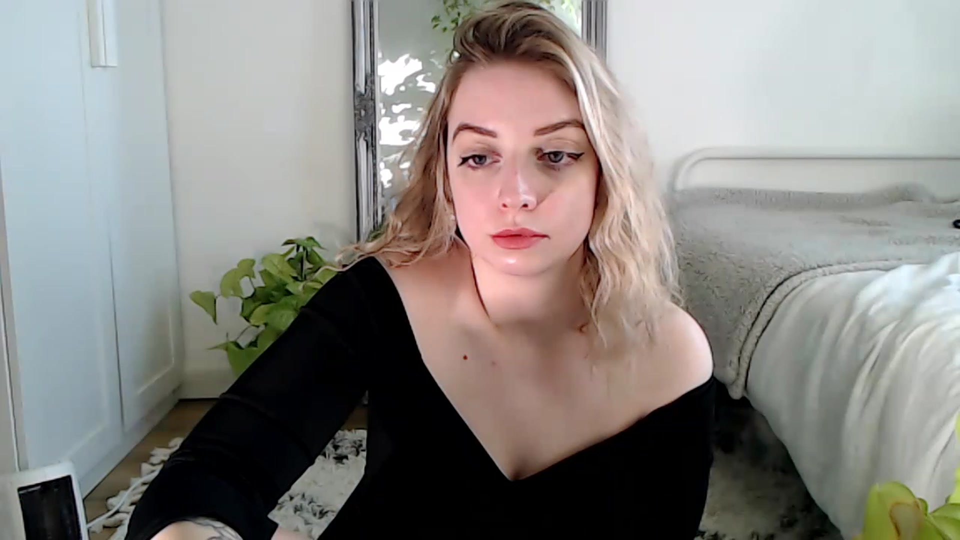Gallery image thumbnail from Spring__'s myfreecams stream on, 01/21/2023, 14:12 image 19 of 20