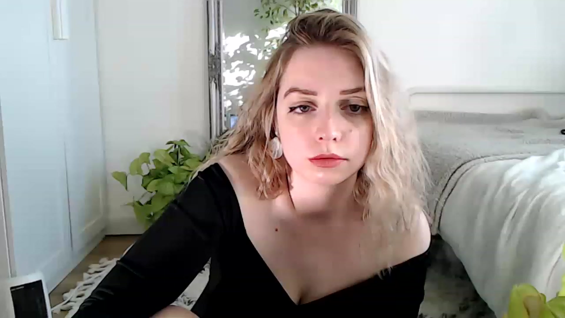 Gallery image thumbnail from Spring__'s myfreecams stream on, 01/21/2023, 14:12 image 16 of 20