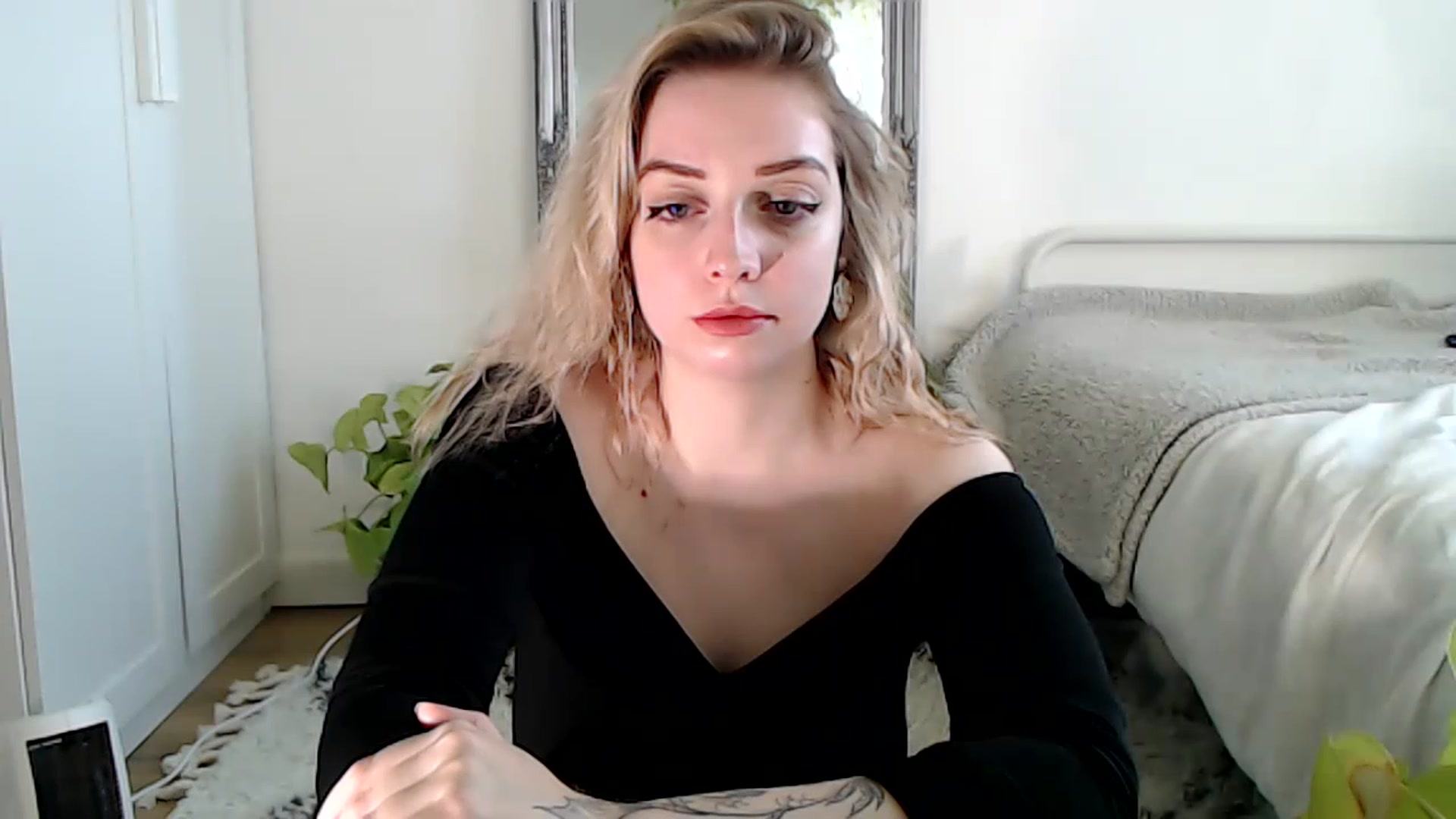Gallery image thumbnail from Spring__'s myfreecams stream on, 01/21/2023, 14:12 image 7 of 20