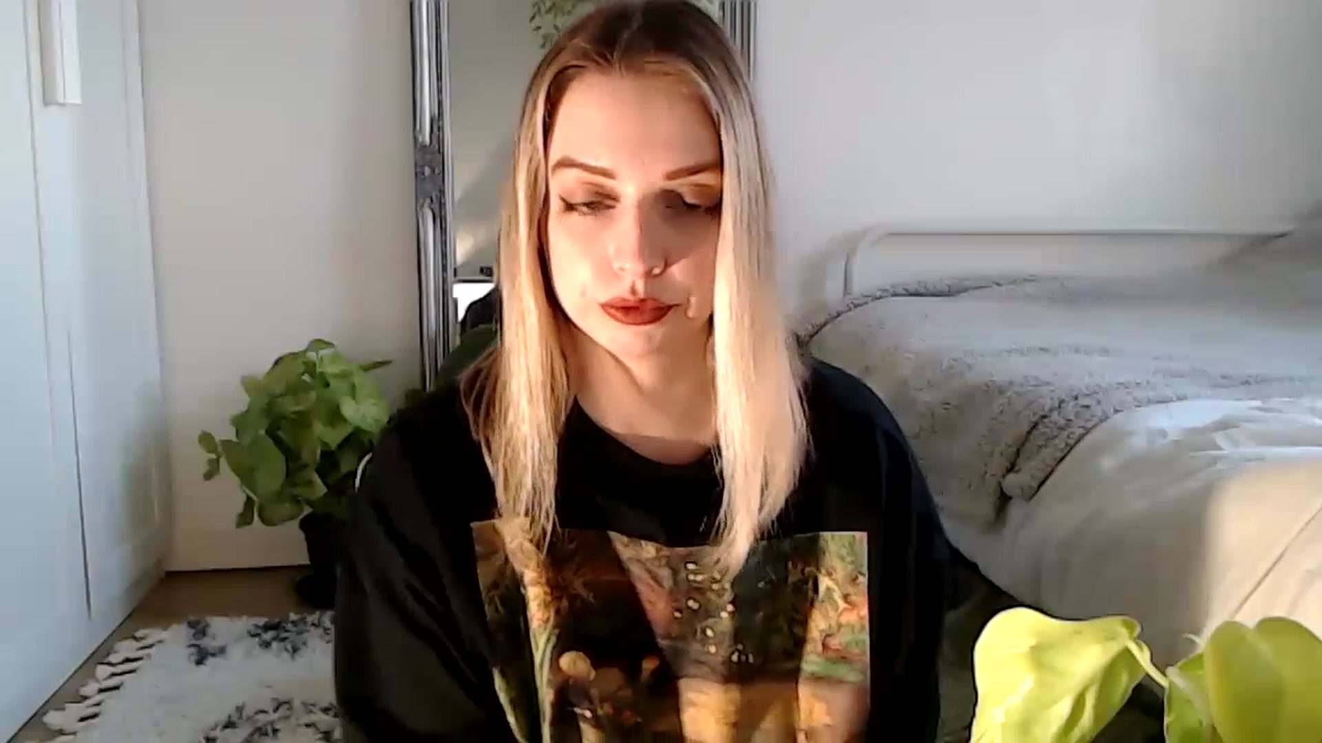 Gallery image thumbnail from Spring__'s myfreecams stream on, 01/27/2023, 13:26 image 5 of 20