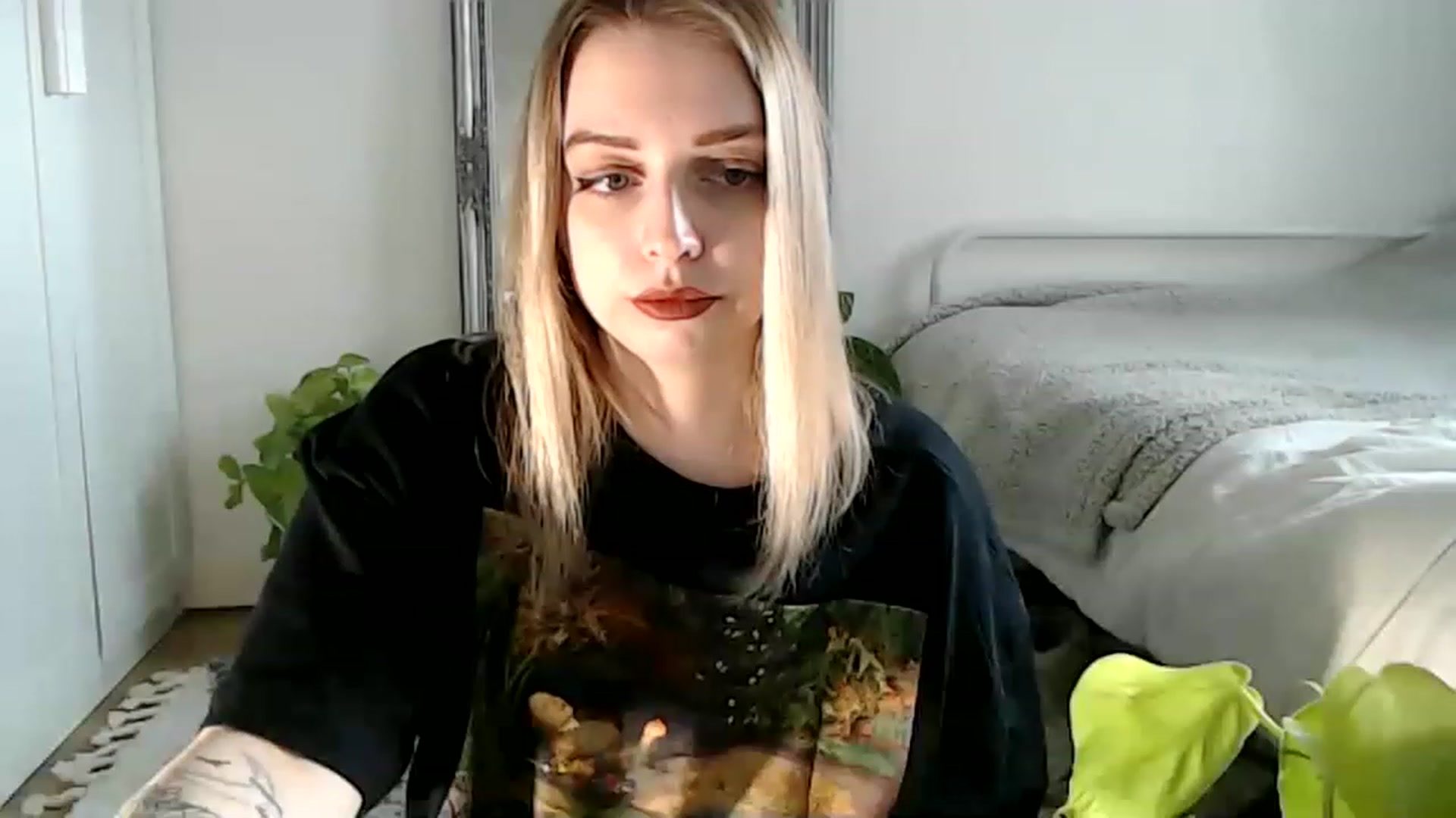 Gallery image thumbnail from Spring__'s myfreecams stream on, 01/27/2023, 14:23 image 13 of 20