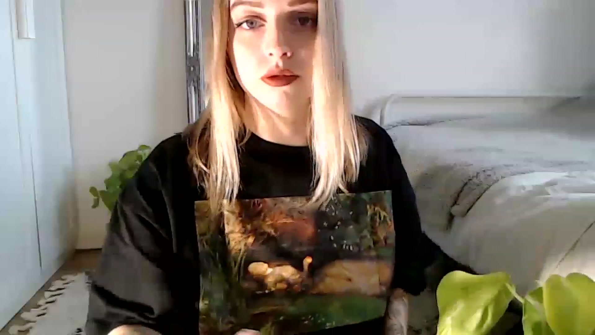 Gallery image thumbnail from Spring__'s myfreecams stream on, 01/27/2023, 14:23 image 7 of 20