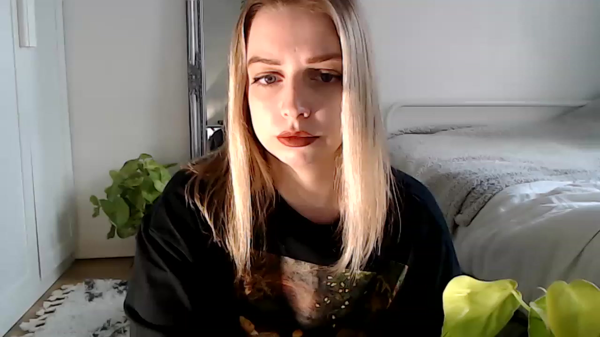 Gallery image thumbnail from Spring__'s myfreecams stream on, 01/27/2023, 14:23 image 1 of 20