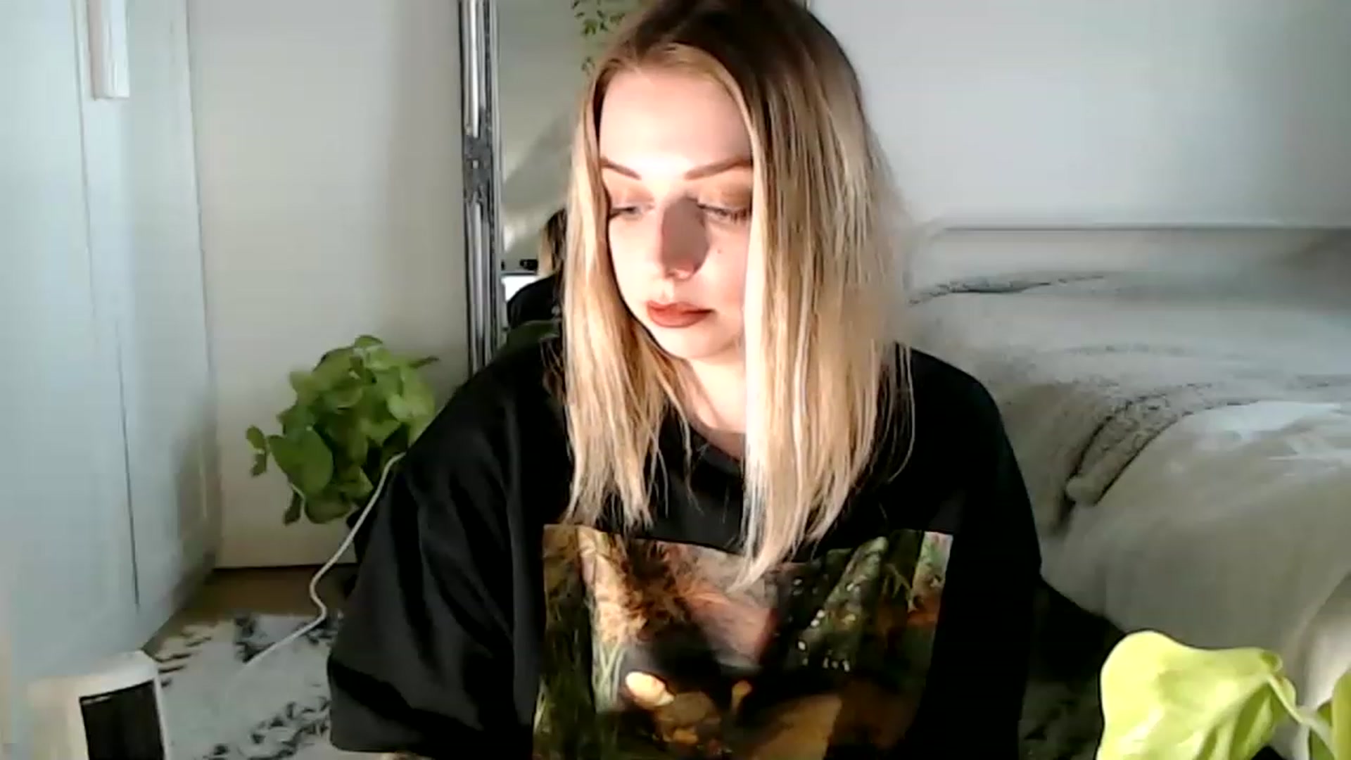 Gallery image thumbnail from Spring__'s myfreecams stream on, 01/27/2023, 15:03 image 7 of 20