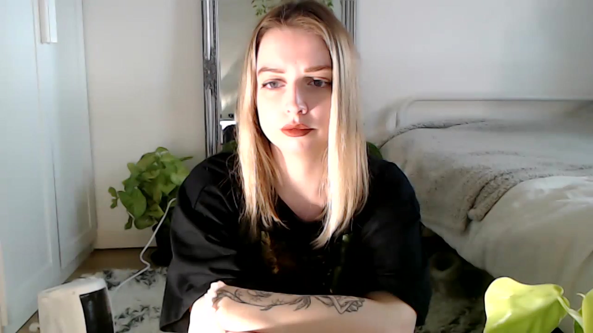 Gallery image thumbnail from Spring__'s myfreecams stream on, 01/27/2023, 15:03 image 3 of 20