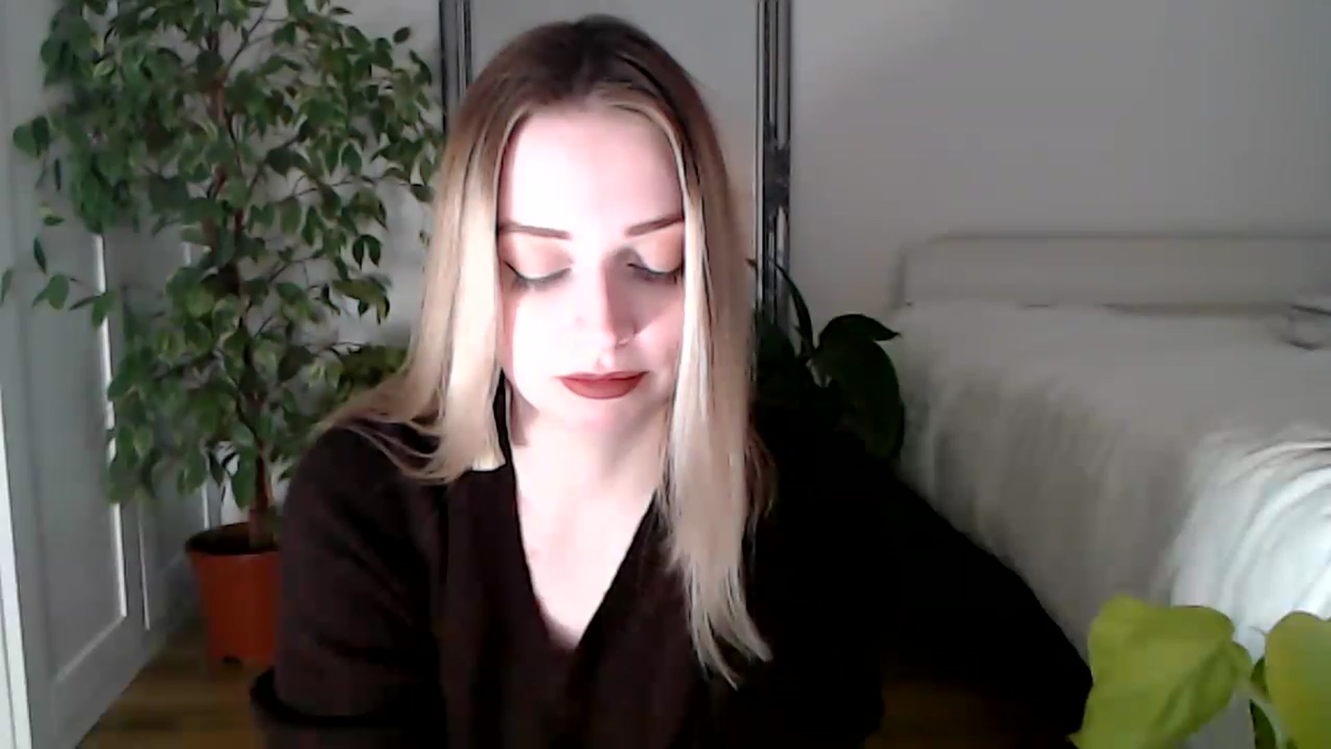 Gallery image thumbnail from Spring__'s myfreecams stream on, 02/01/2023, 17:14 image 10 of 20