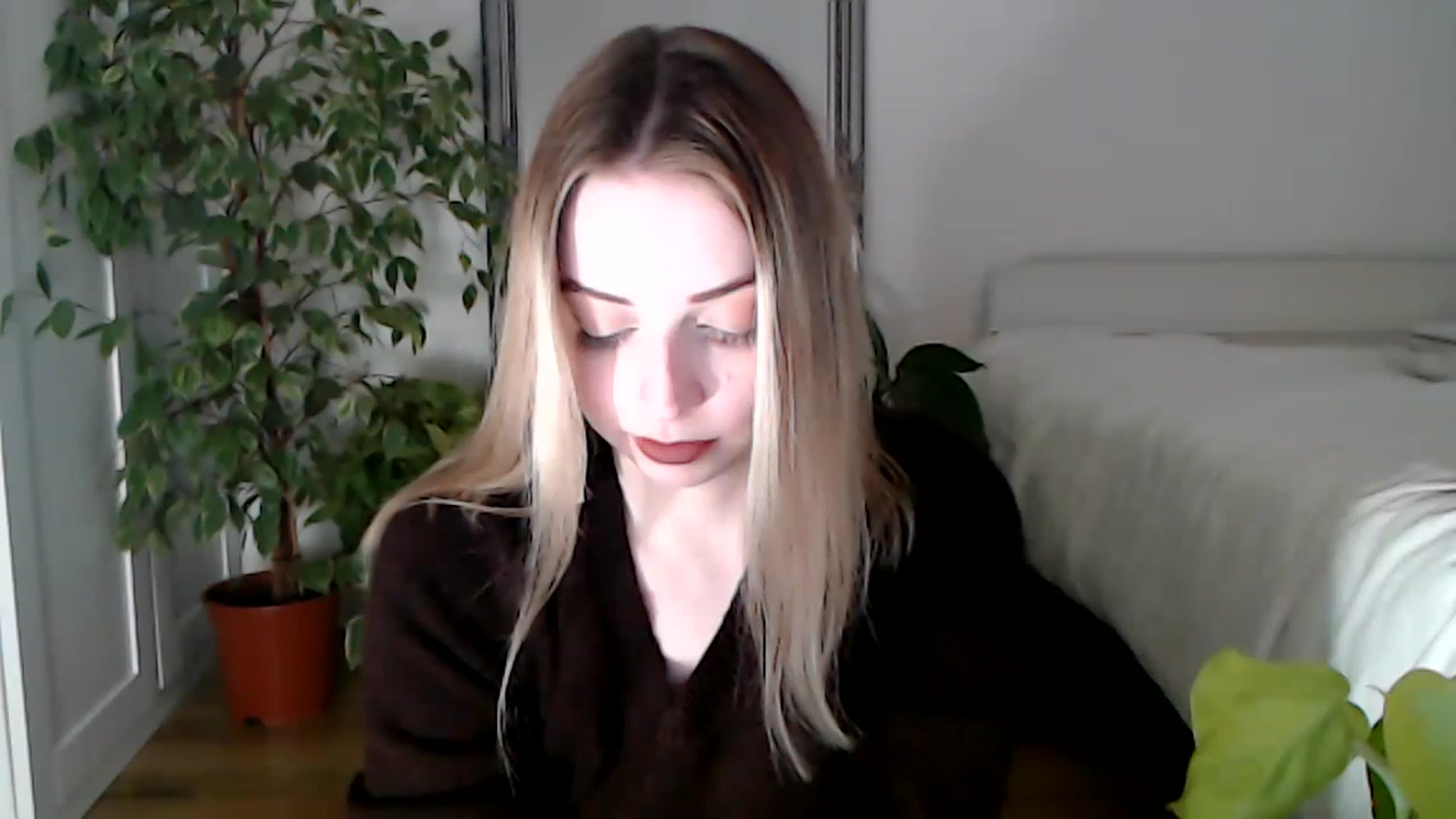 Gallery image thumbnail from Spring__'s myfreecams stream on, 02/01/2023, 17:14 image 7 of 20