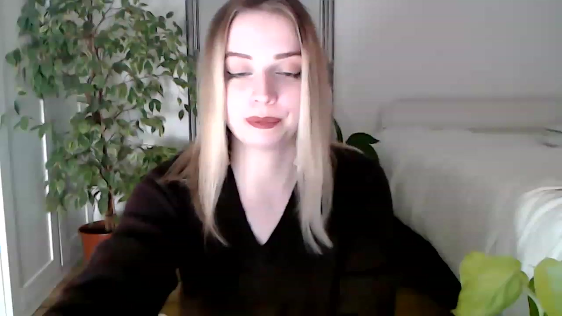 Gallery image thumbnail from Spring__'s myfreecams stream on, 02/01/2023, 17:14 image 12 of 20