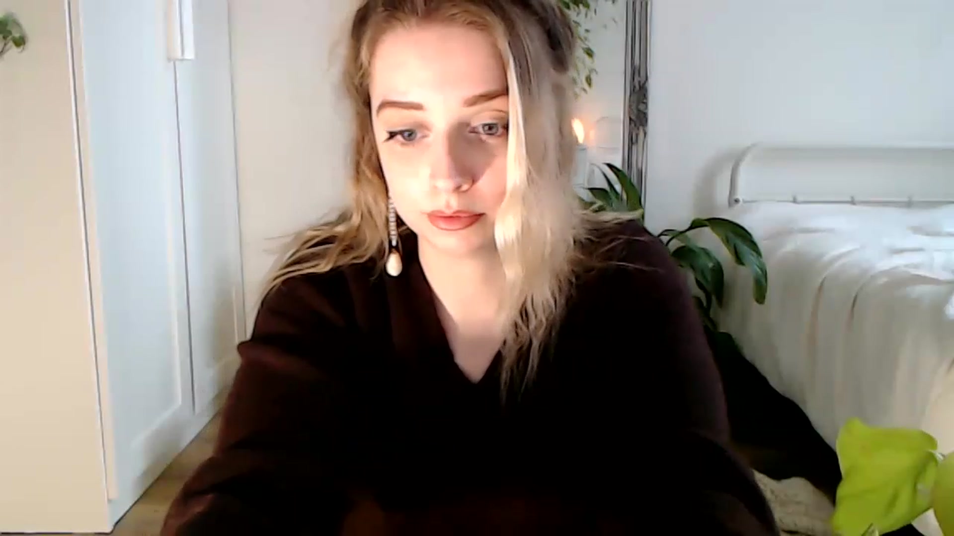 Gallery image thumbnail from Spring__'s myfreecams stream on, 02/02/2023, 14:06 image 17 of 20