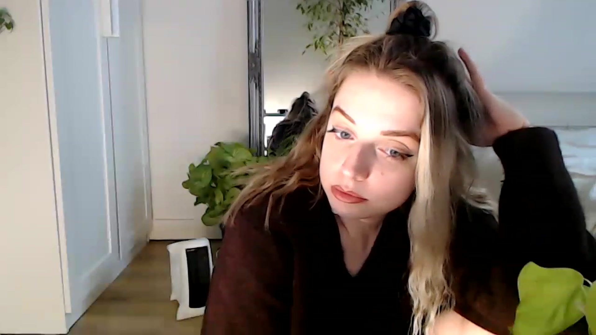 Gallery image thumbnail from Spring__'s myfreecams stream on, 02/02/2023, 14:06 image 20 of 20