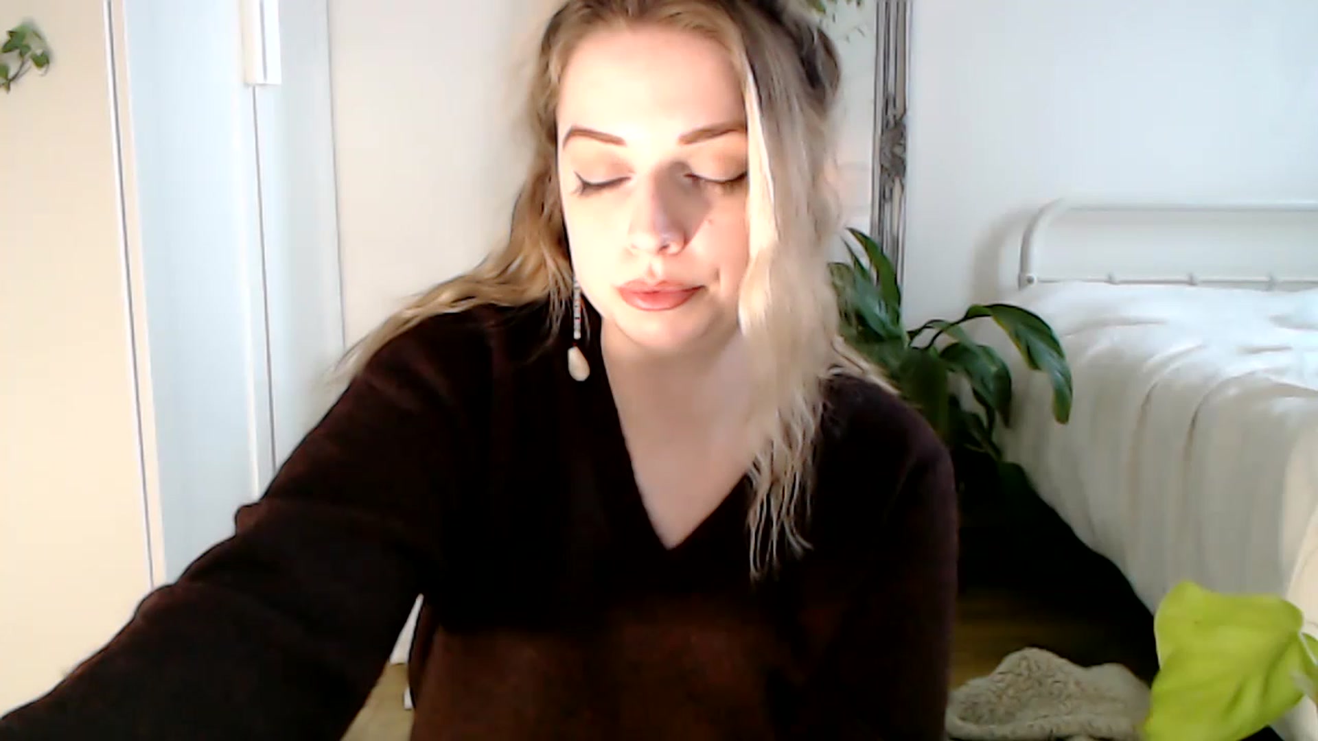 Gallery image thumbnail from Spring__'s myfreecams stream on, 02/02/2023, 14:06 image 15 of 20