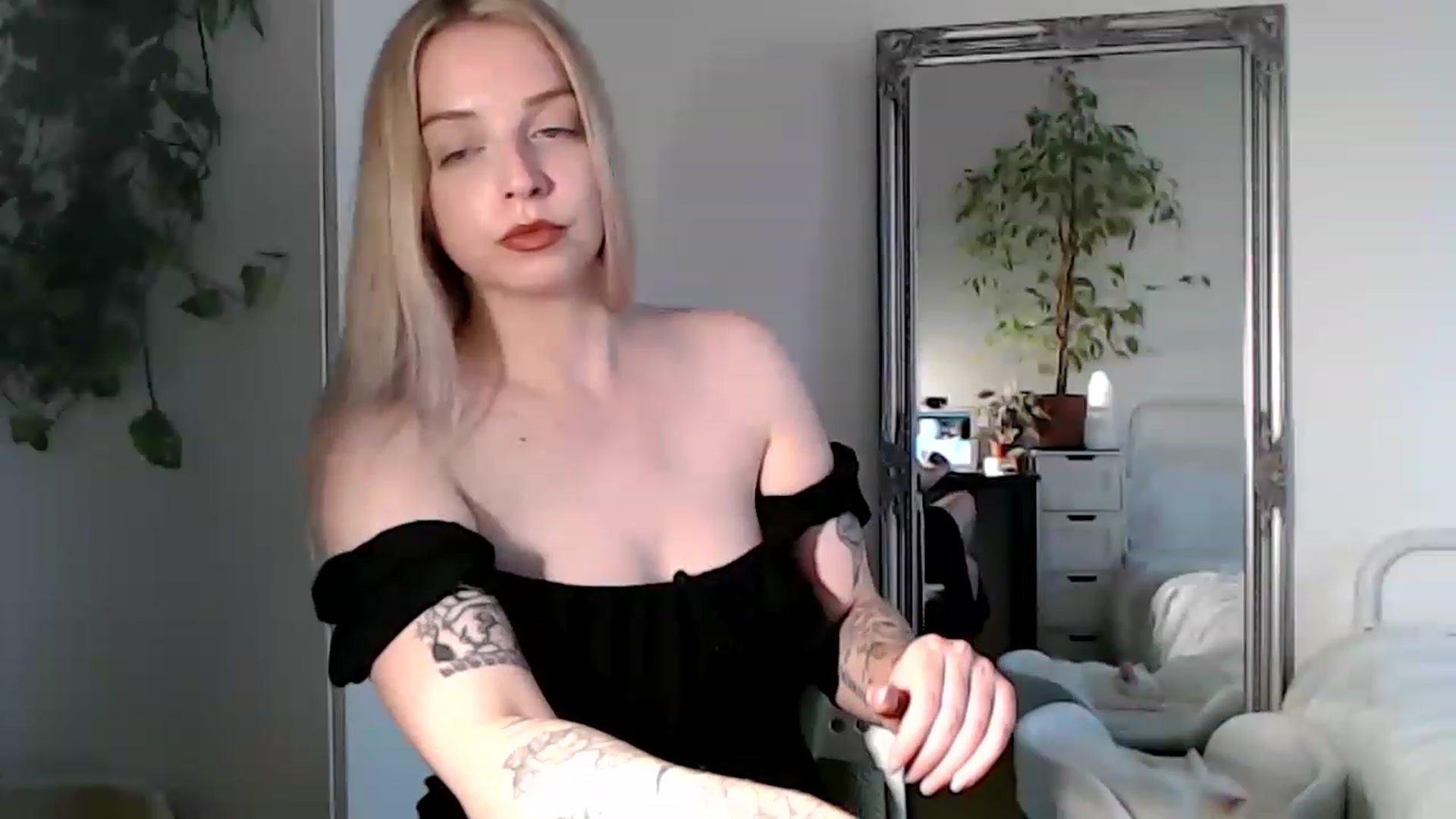 Gallery image thumbnail from Spring__'s myfreecams stream on, 06/12/2023, 20:12 image 6 of 20