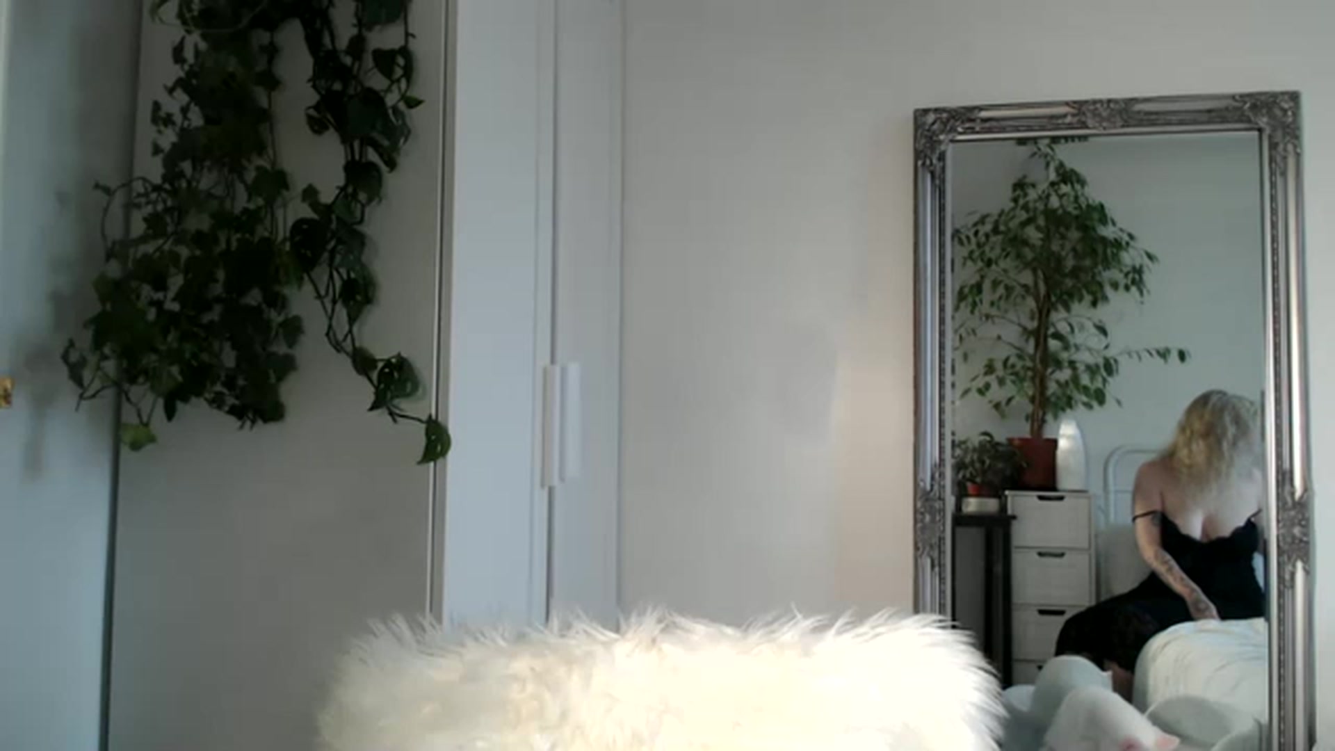 Gallery image thumbnail from Spring__'s myfreecams stream on, 07/22/2023, 15:37 image 2 of 20