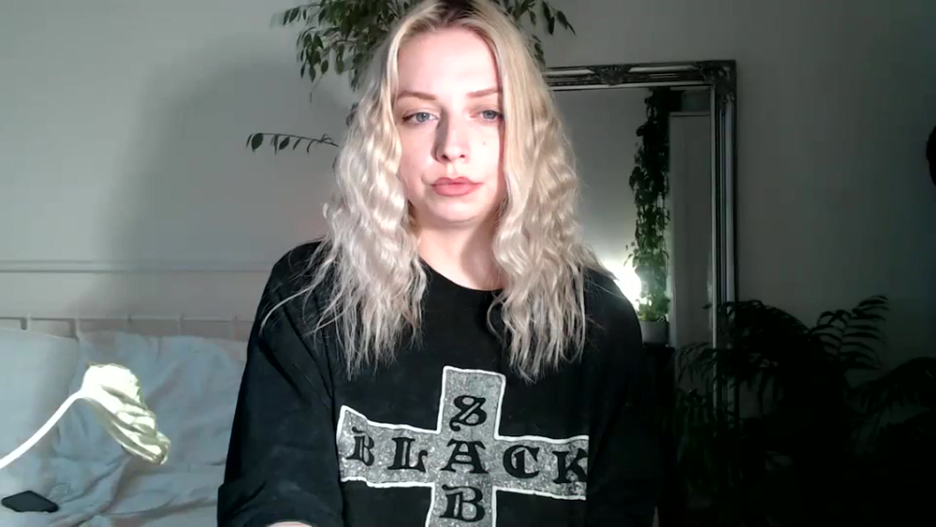 Gallery image thumbnail from Spring__'s myfreecams stream on, 08/29/2023, 18:22 image 18 of 20