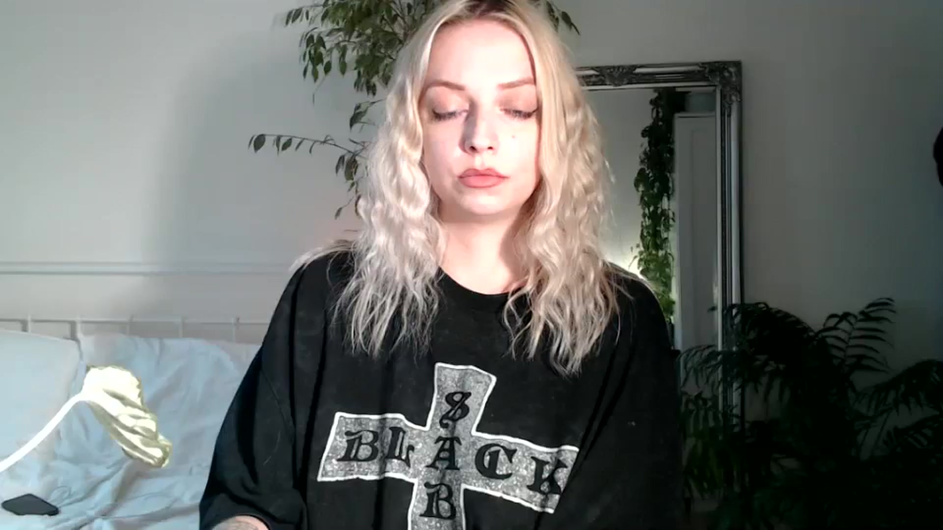Gallery image thumbnail from Spring__'s myfreecams stream on, 08/29/2023, 18:22 image 5 of 20
